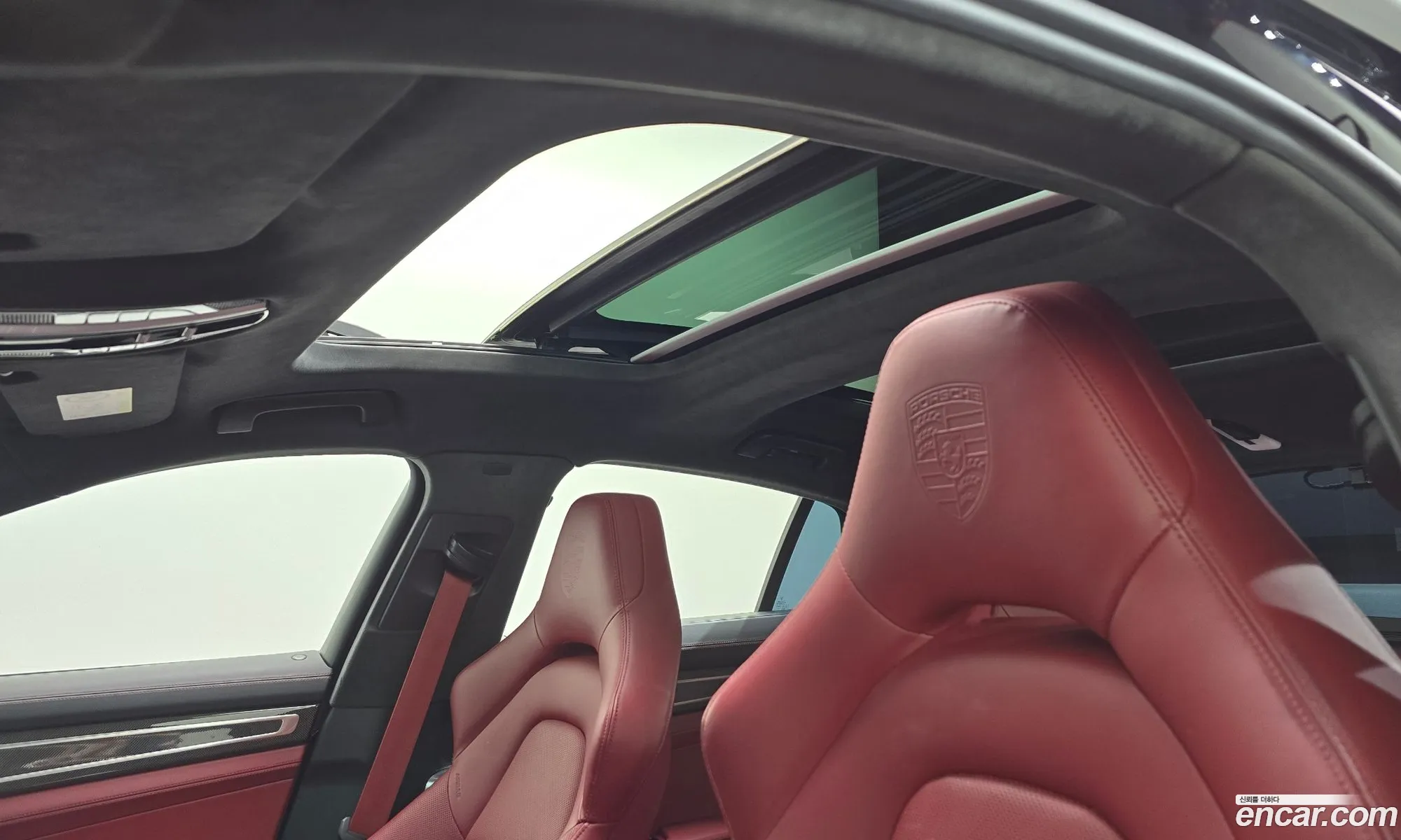 Porsche Panamera 2021 — 23