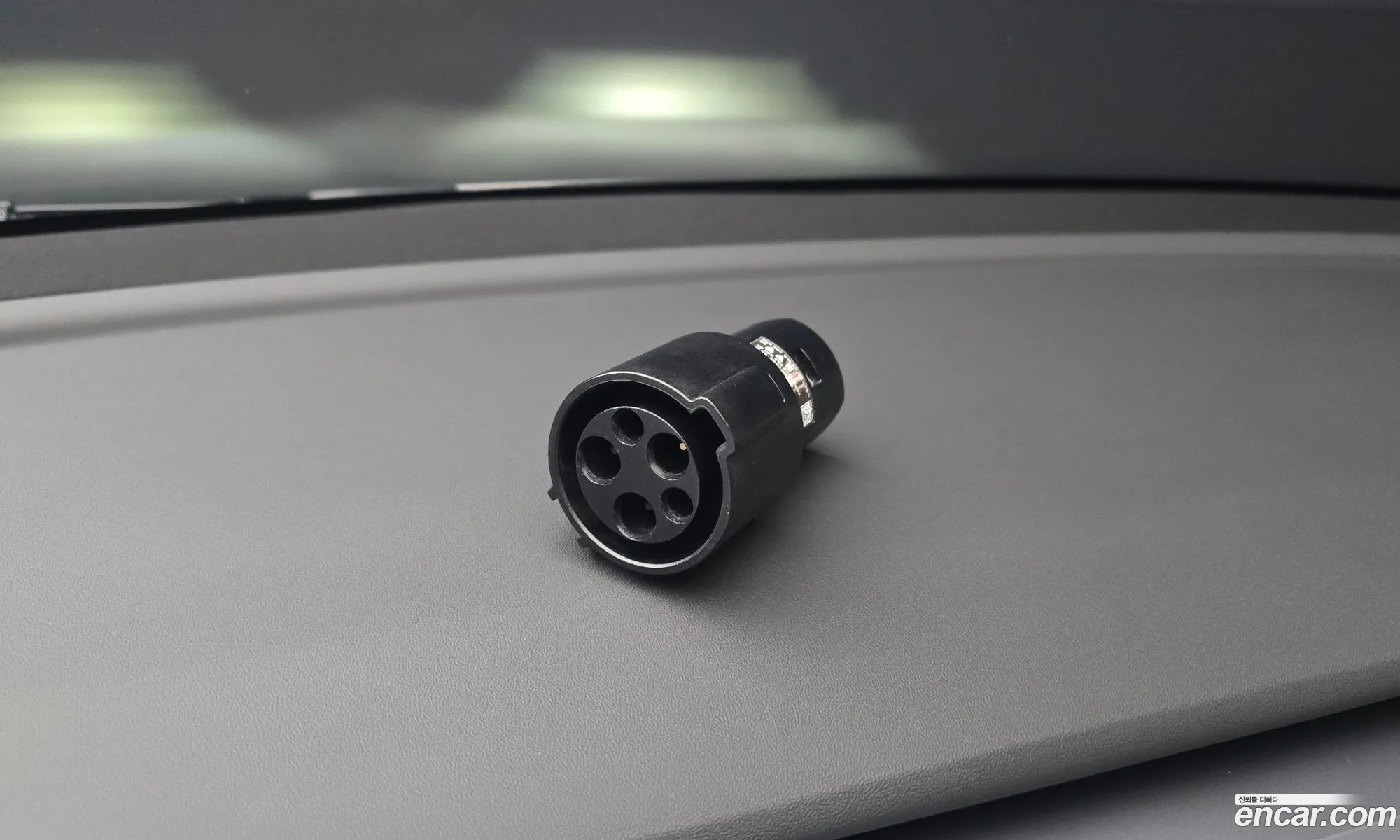 Tesla Model Y 2023 — 8