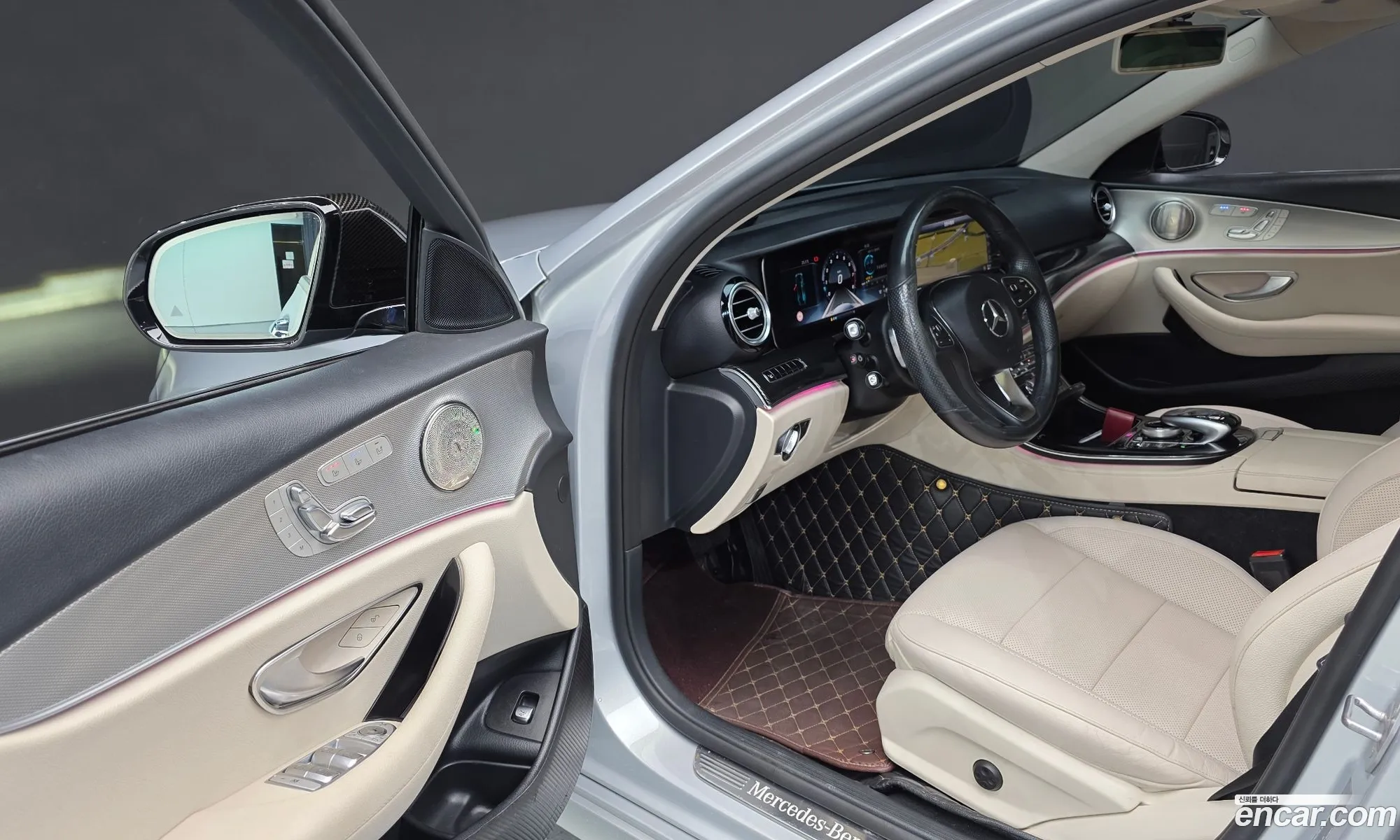Mercedes-Benz E-Class W213 2017 WDDZF4JB1HA291701 — 29