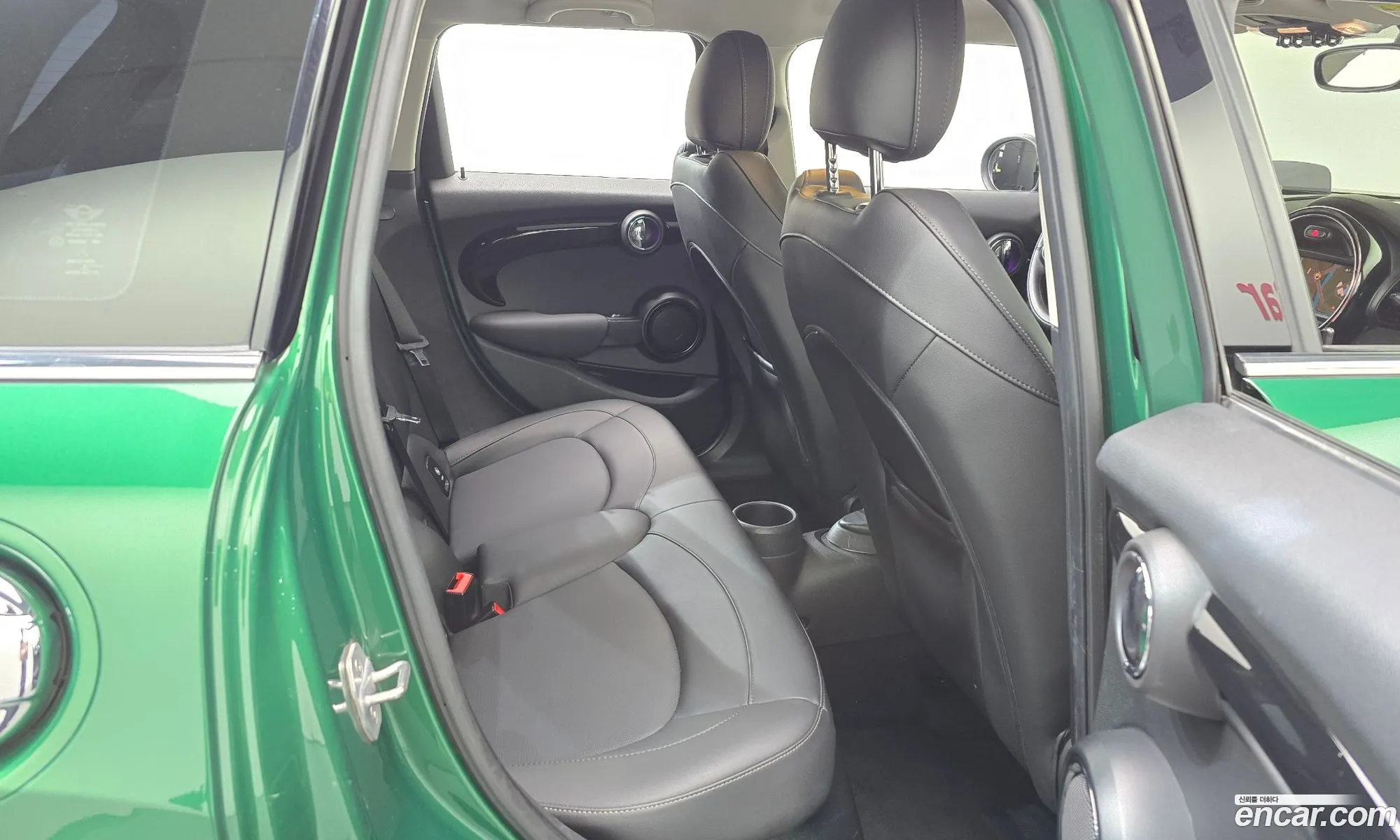 Mini Cooper S 2019 WMWXV9103L2L80735 — 5