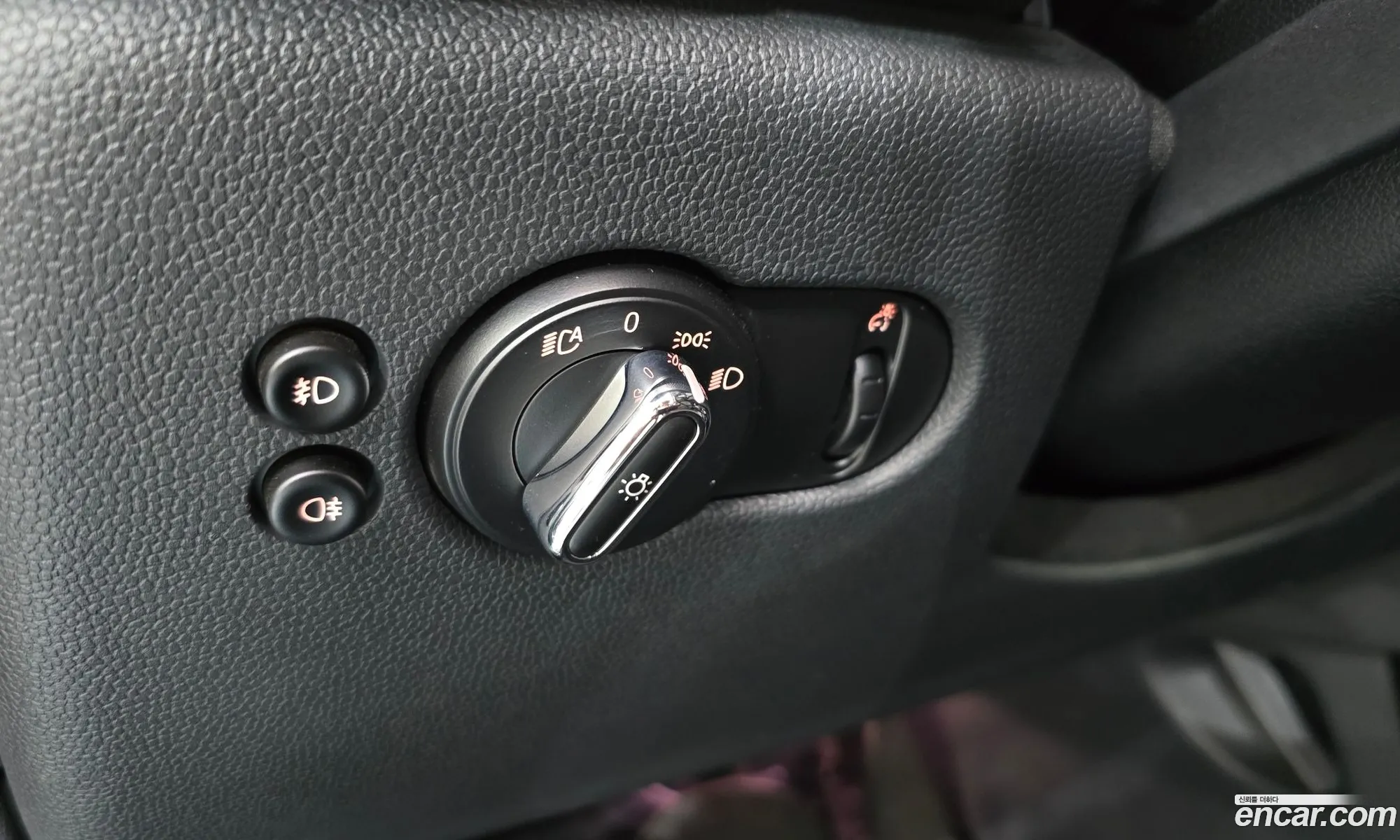 Mini Cooper S 2019 WMWXV9103L2L80735 — 27