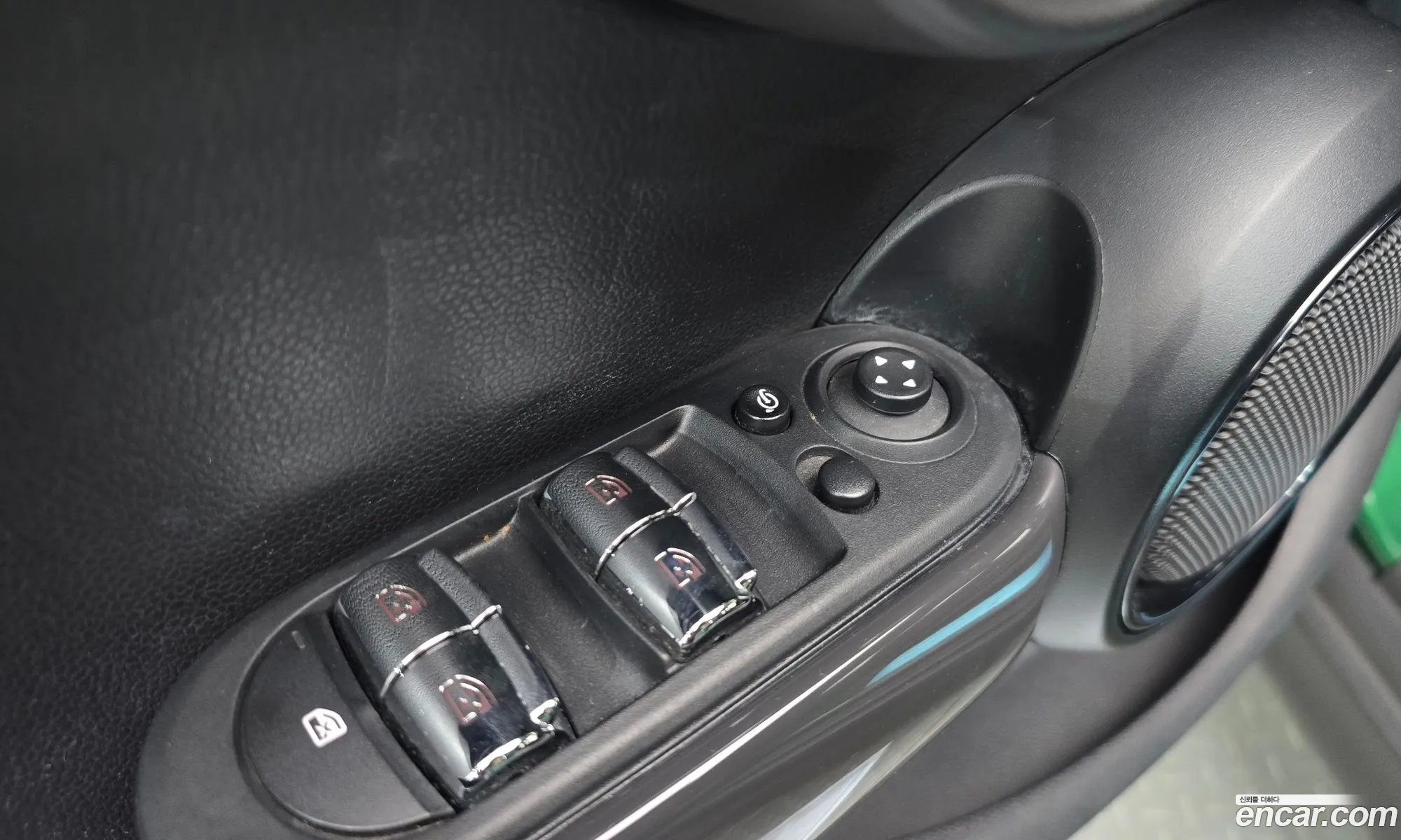 Mini Cooper S 2019 WMWXV9103L2L80735 — 14