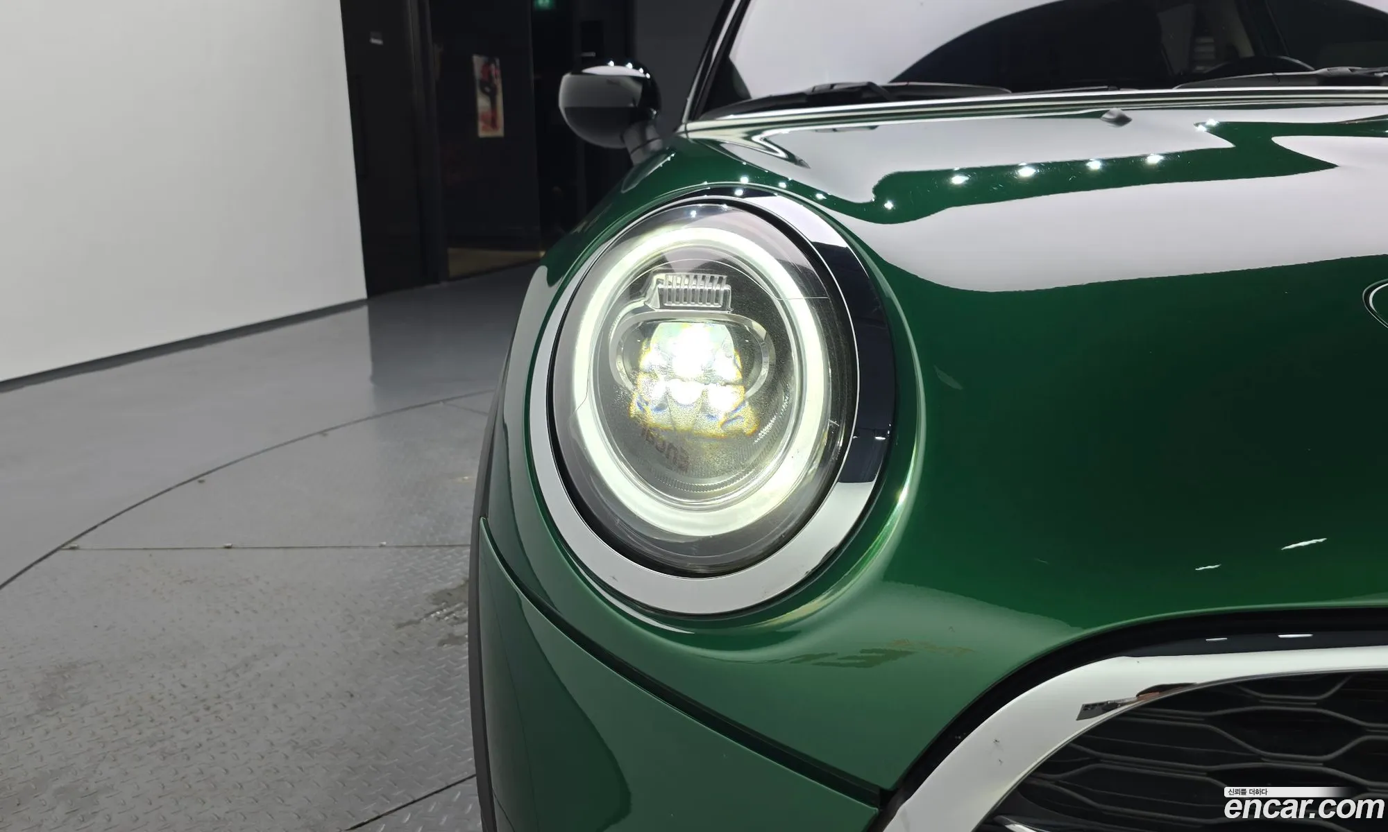 Mini Cooper S 2019 WMWXV9103L2L80735 — 8