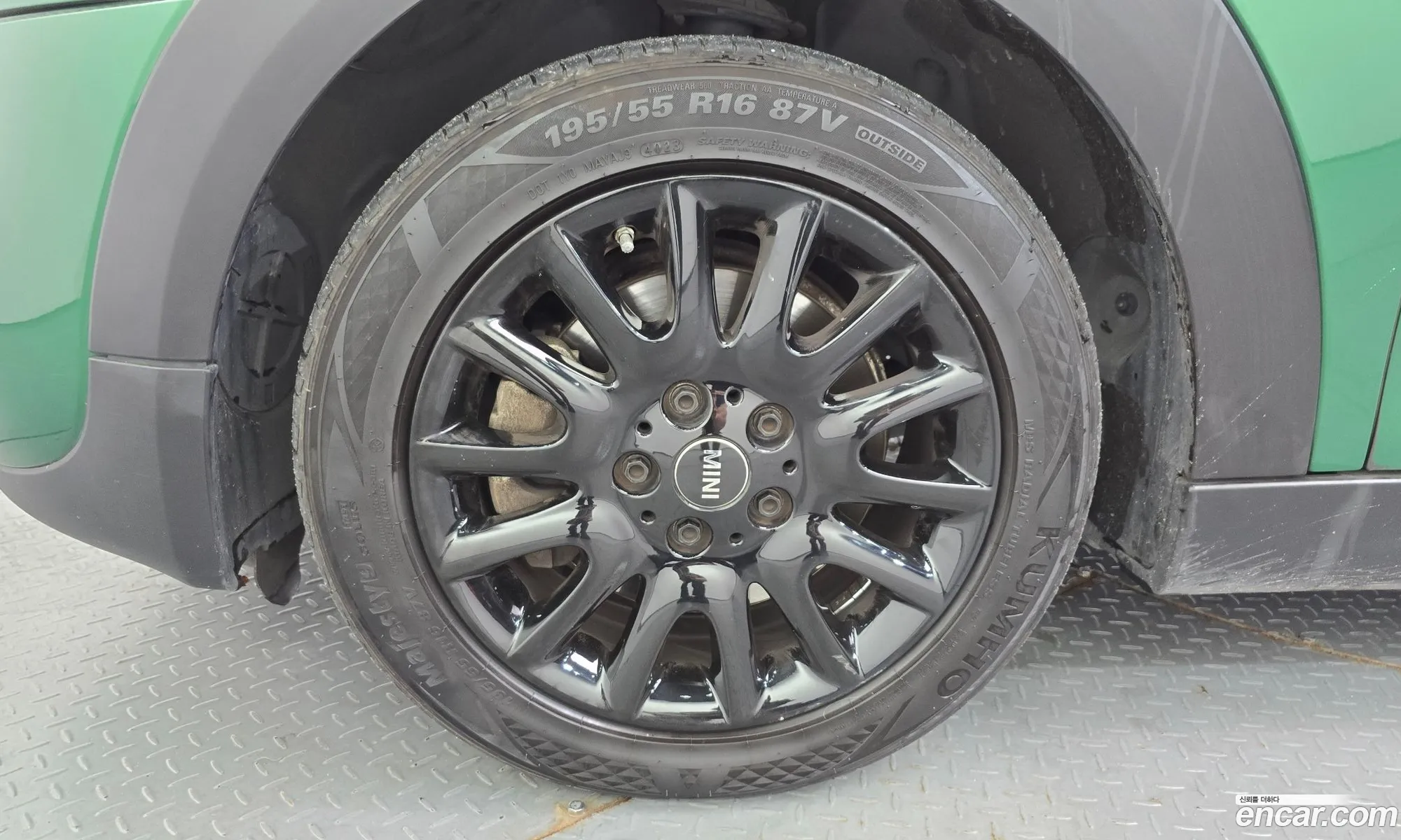 Mini Cooper S 2019 WMWXV9103L2L80735 — 23