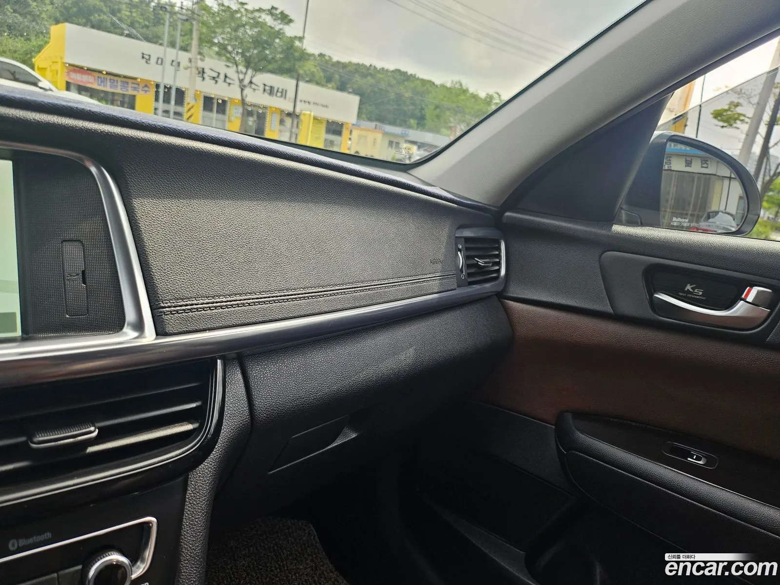 Kia K5 2016 — 17