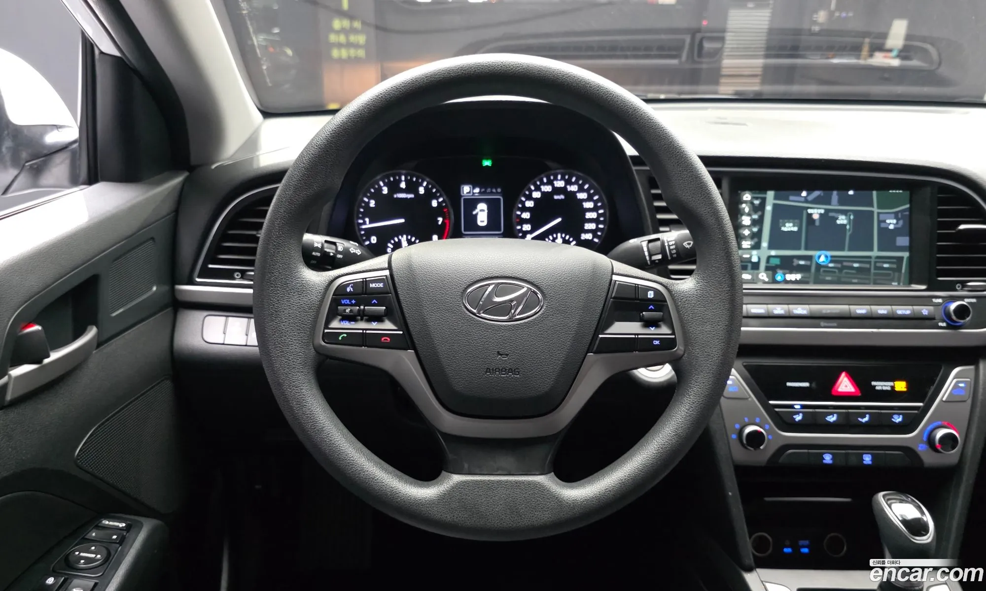 Hyundai Elantra AD 2017 KMHD641DBJU438657 — 4