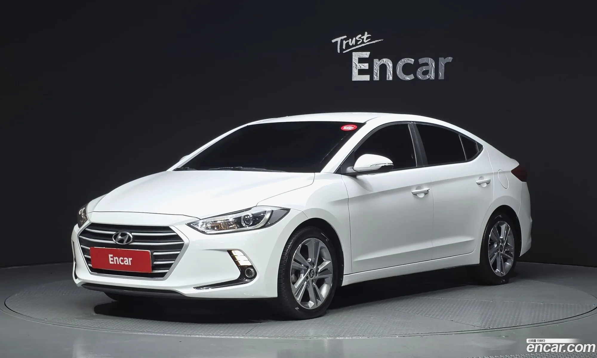 Hyundai Elantra AD 2017 KMHD641DBJU438657 — 2