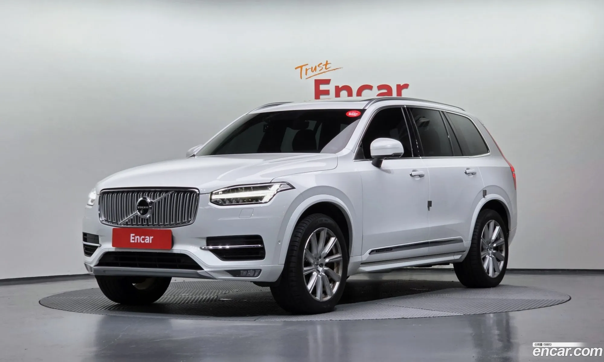 Volvo XC90 2016 YV1LF68BCH1124537 — 37