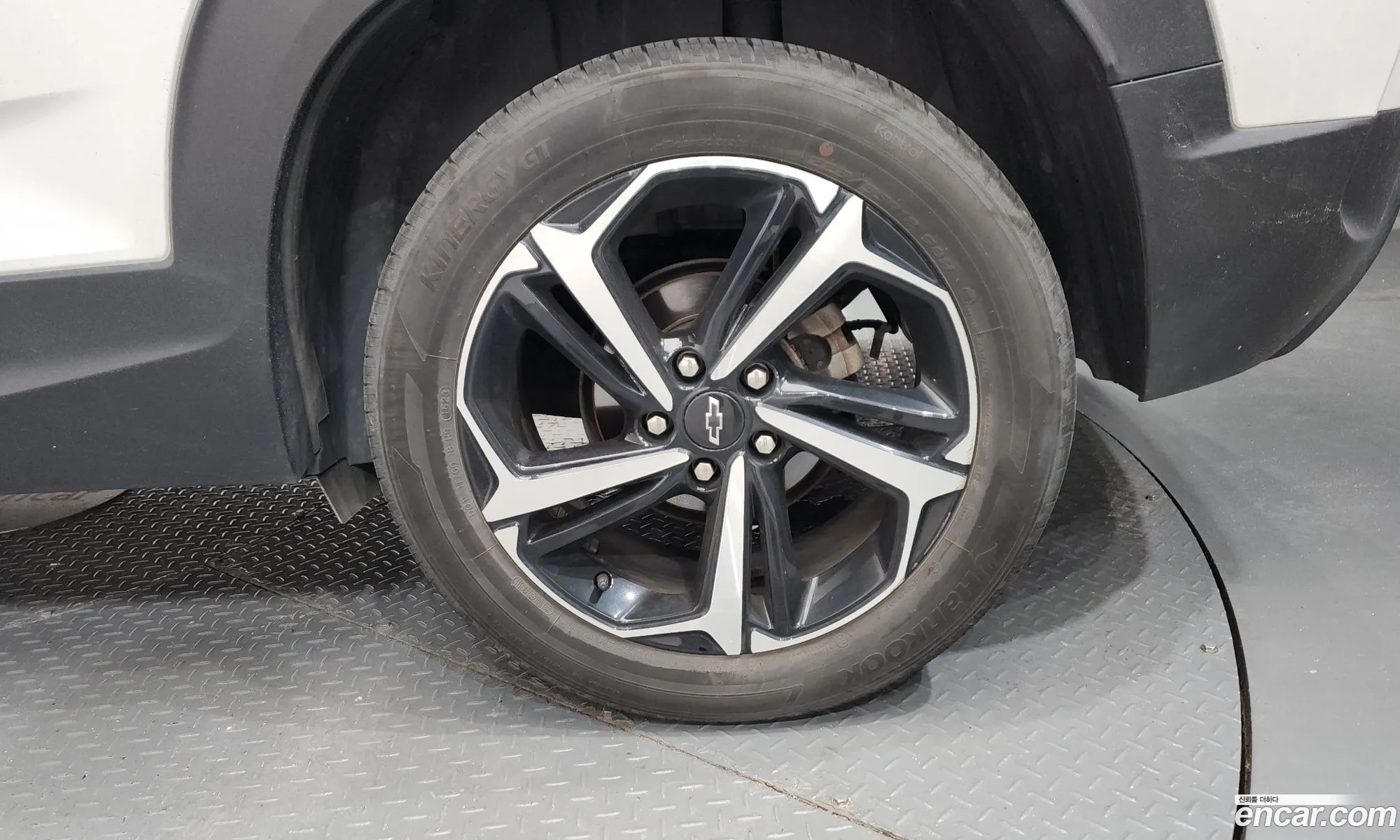 Chevrolet (GM Daewoo) Trailblazer 2023 — 16