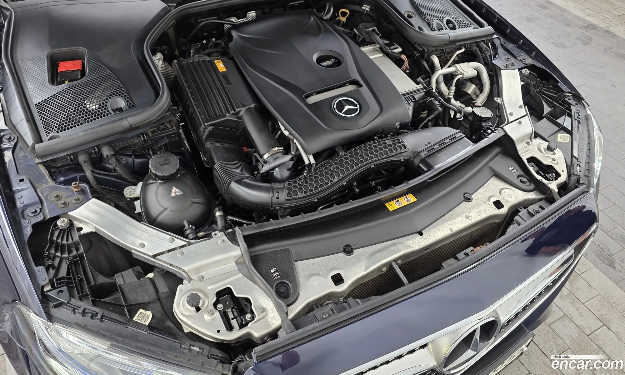 Mercedes-Benz E-Class W213 2017 — 22