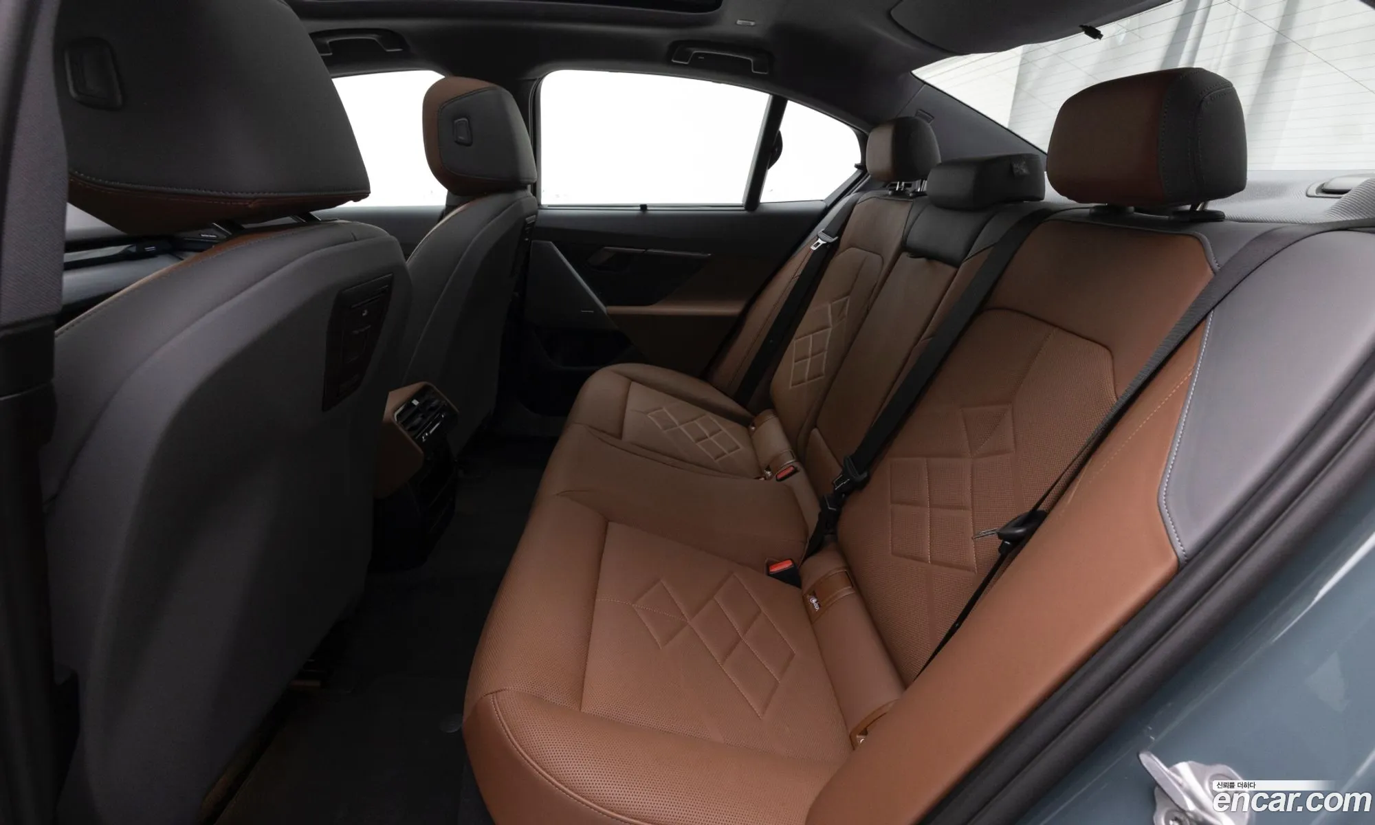 BMW 5 Series 2025 — 7