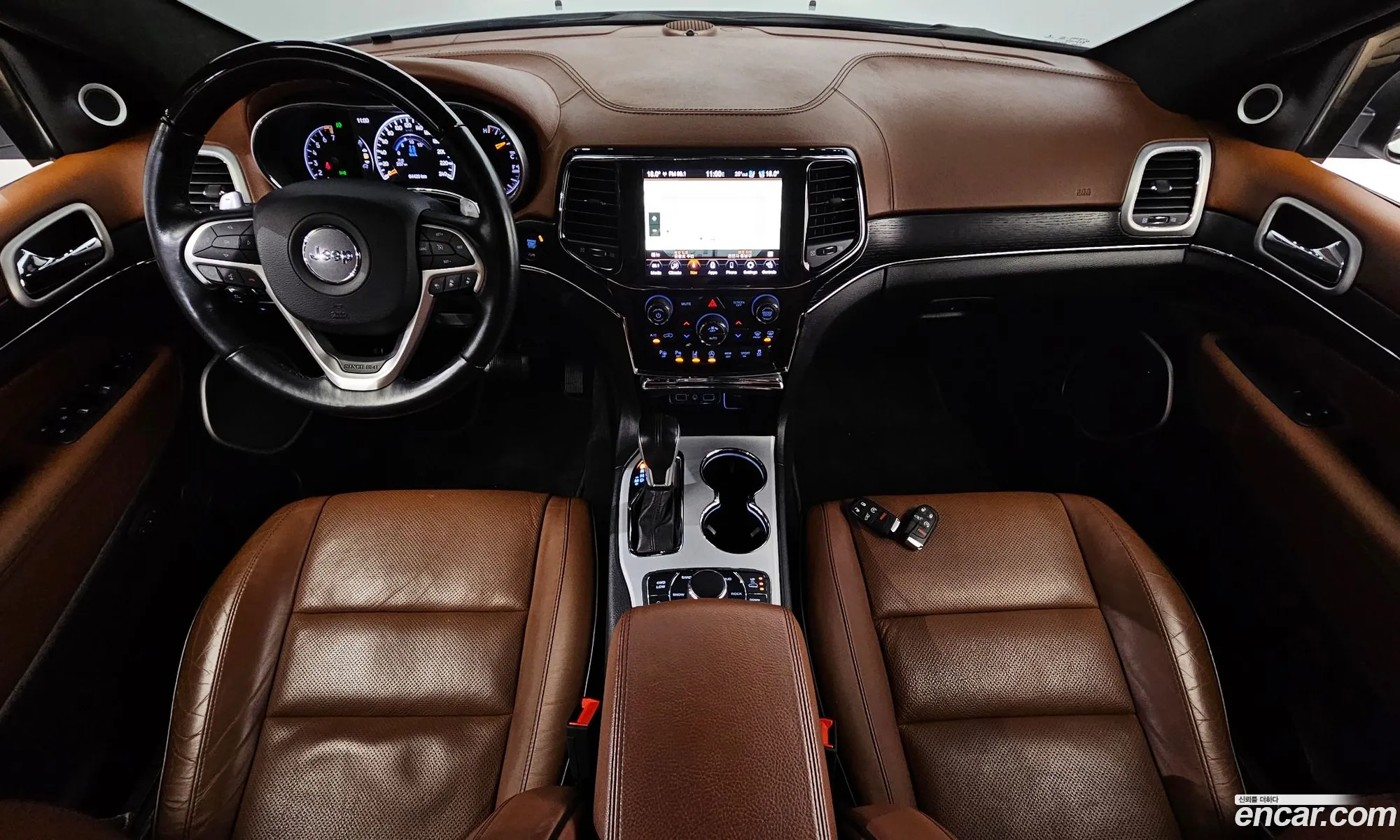 Jeep Grand Cherokee 2020 — 24