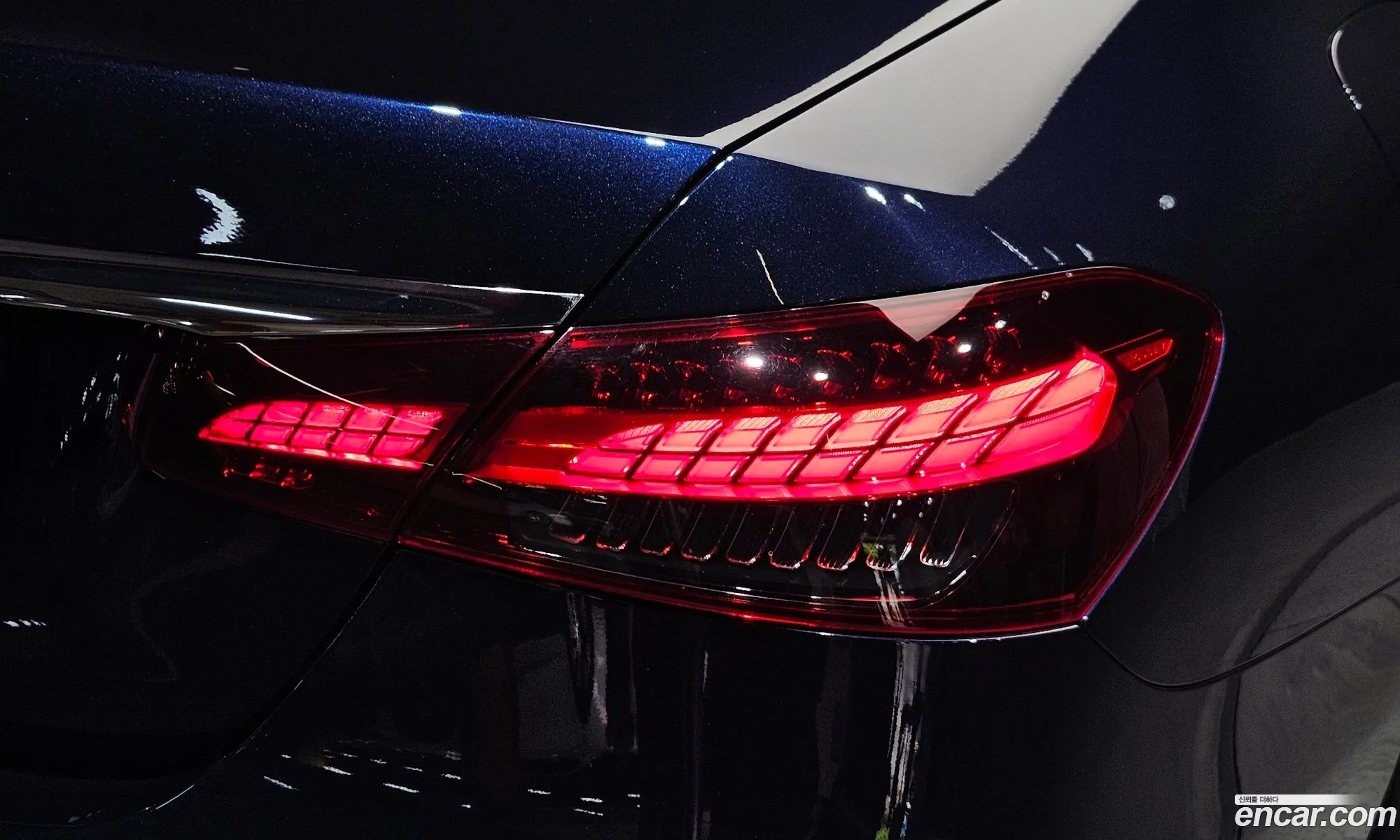 Mercedes-Benz E-Class W213 2022 — 20