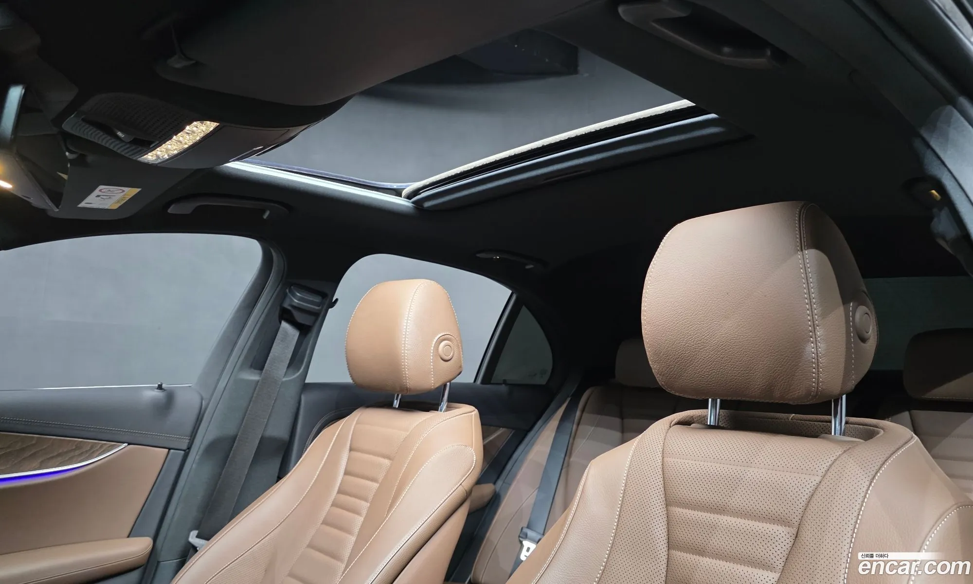 Mercedes-Benz E-Class W213 2022 — 23