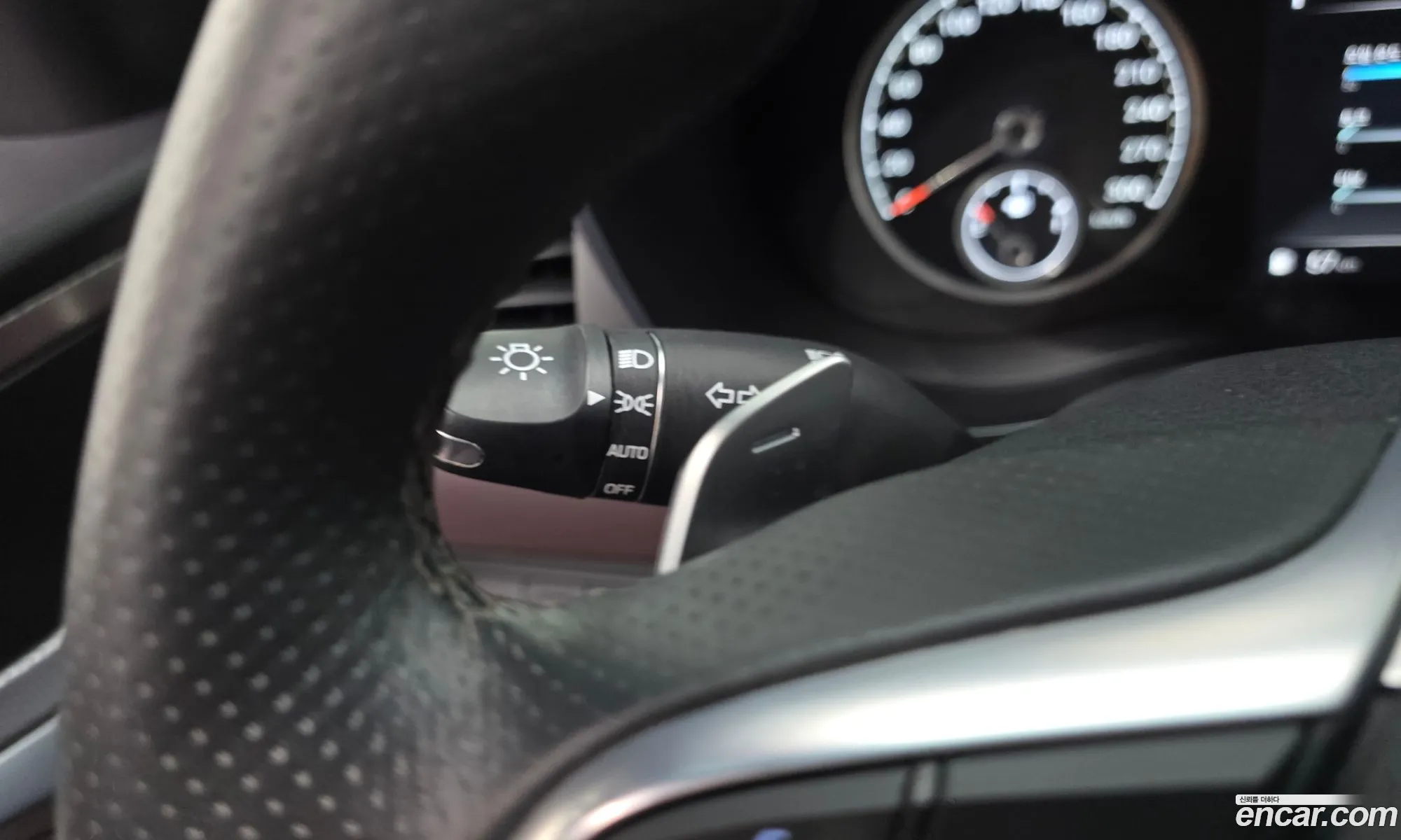 Genesis G70 2021 — 15