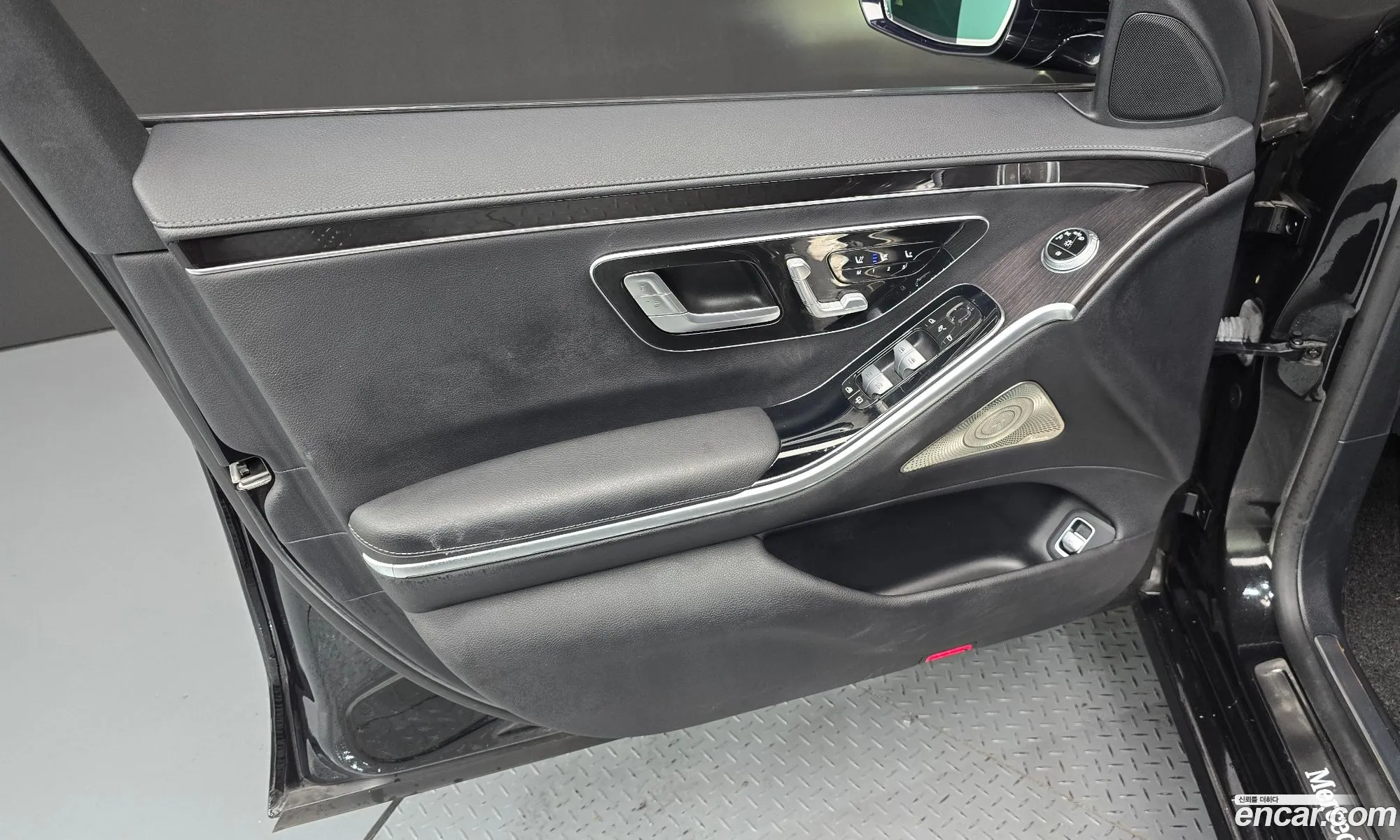 Mercedes-Benz S-Class W223 2021 — 18