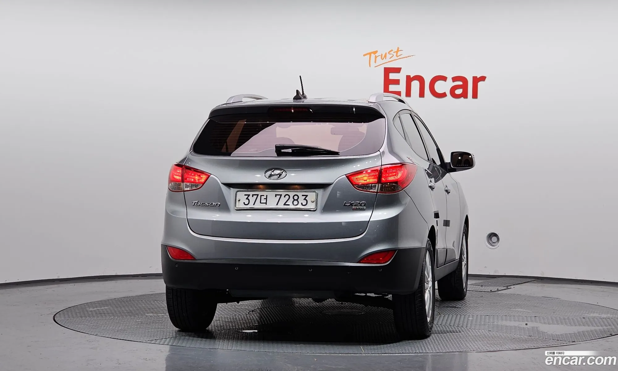 Hyundai Tucson ix 2009 — 17