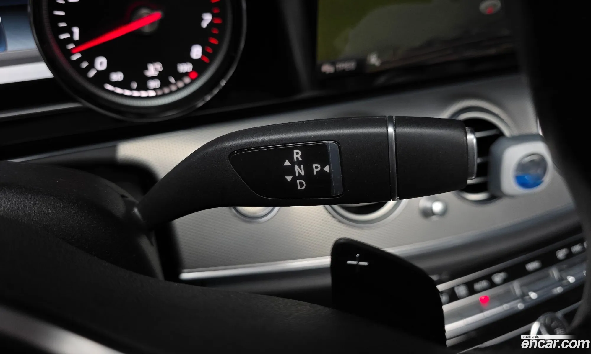 Mercedes-Benz E-Class W213 2018 — 29