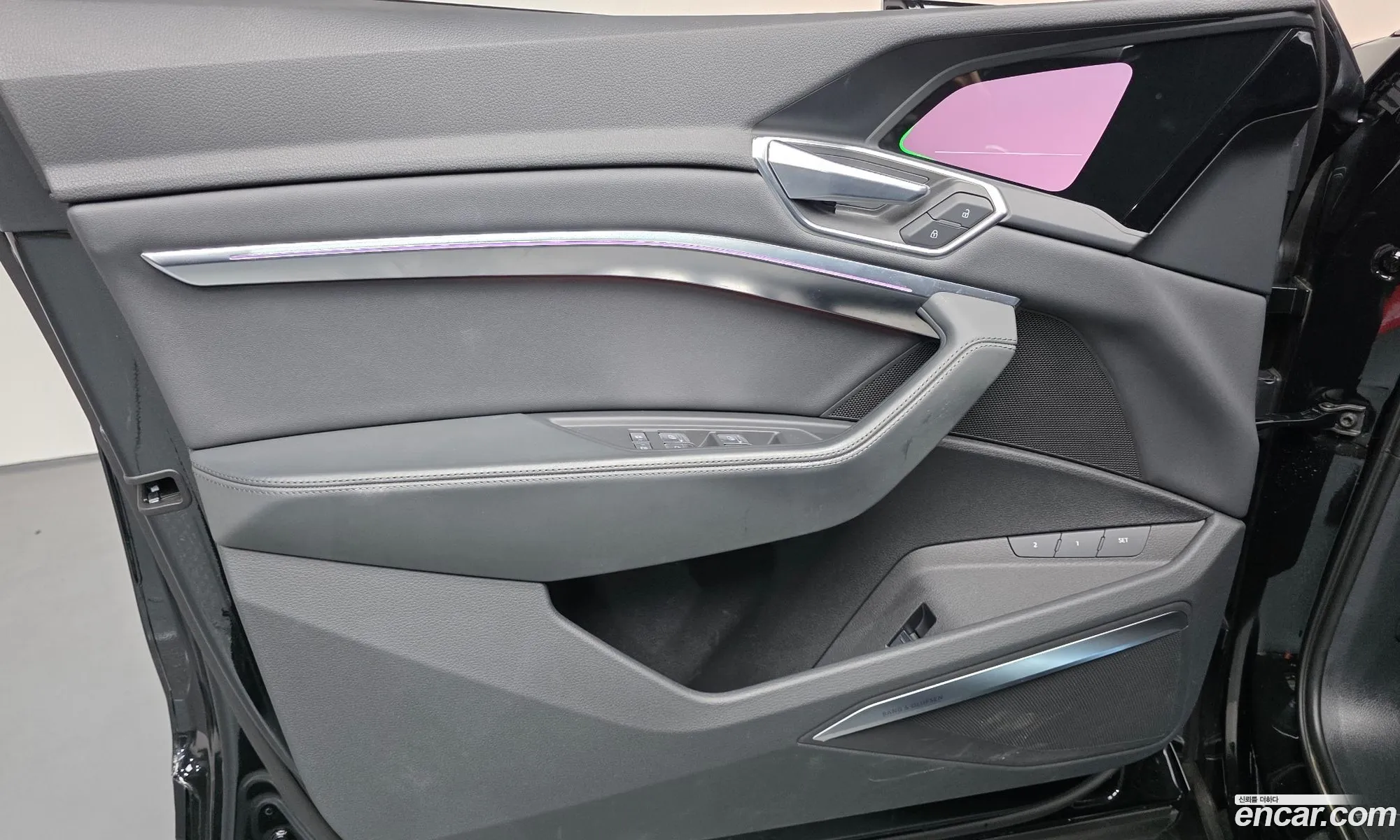 Audi e-tron 2023 WAUZZZGE2PB017994 — 26