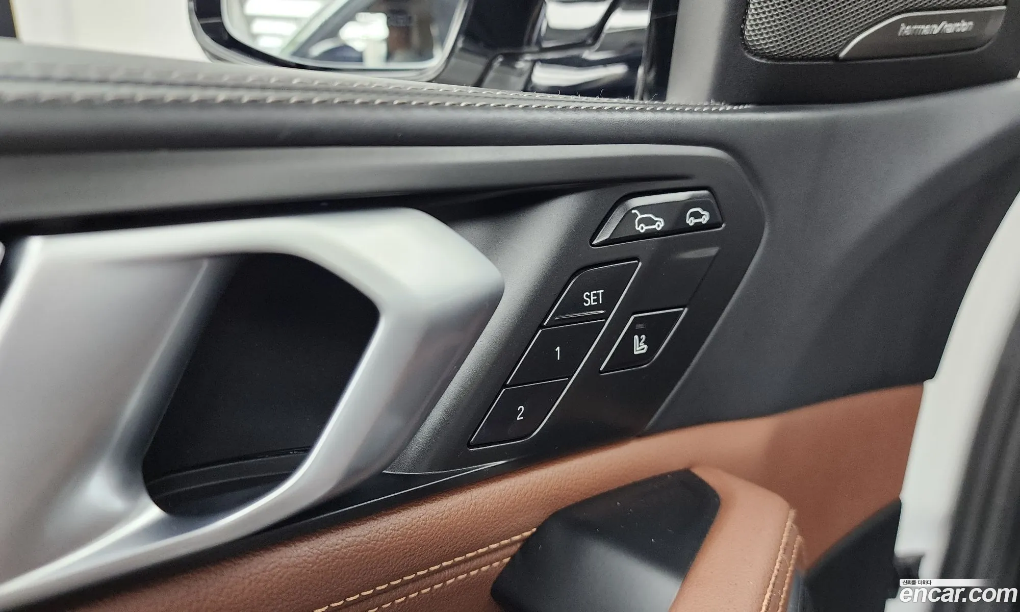 BMW X6 2020 — 28