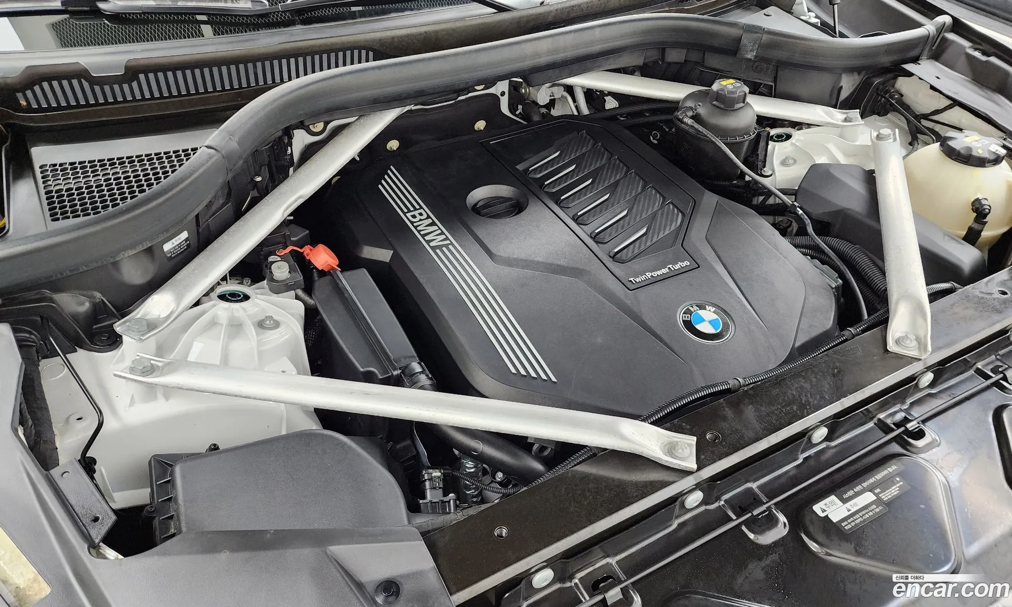 BMW X6 2020 — 17