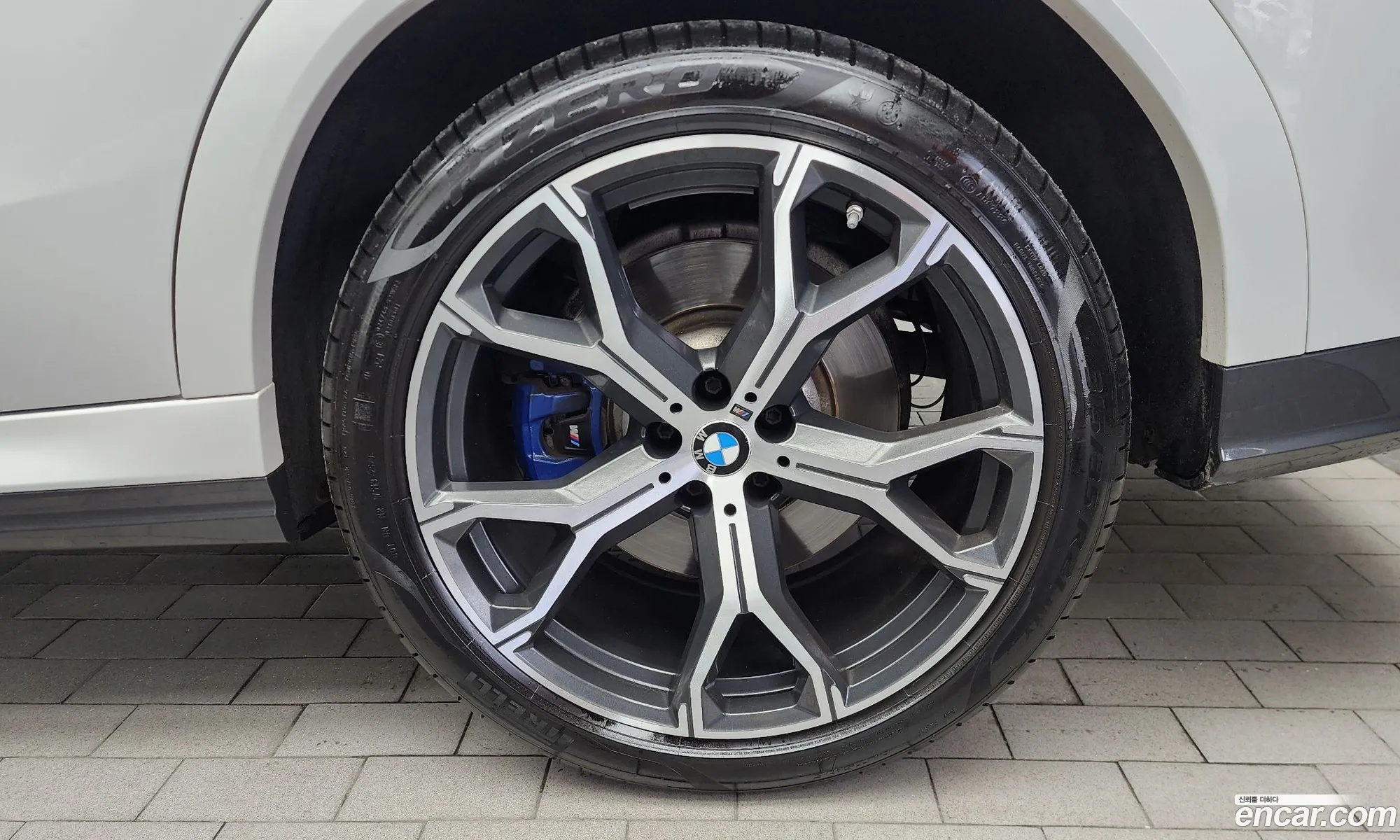 BMW X6 2020 — 19