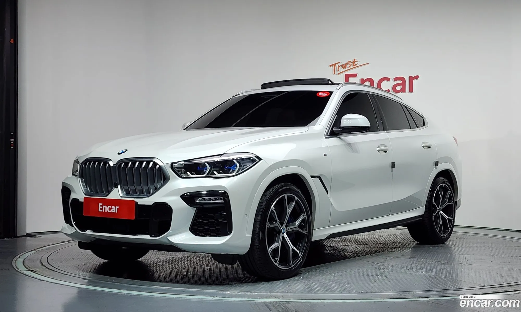 BMW X6 2020 — 29