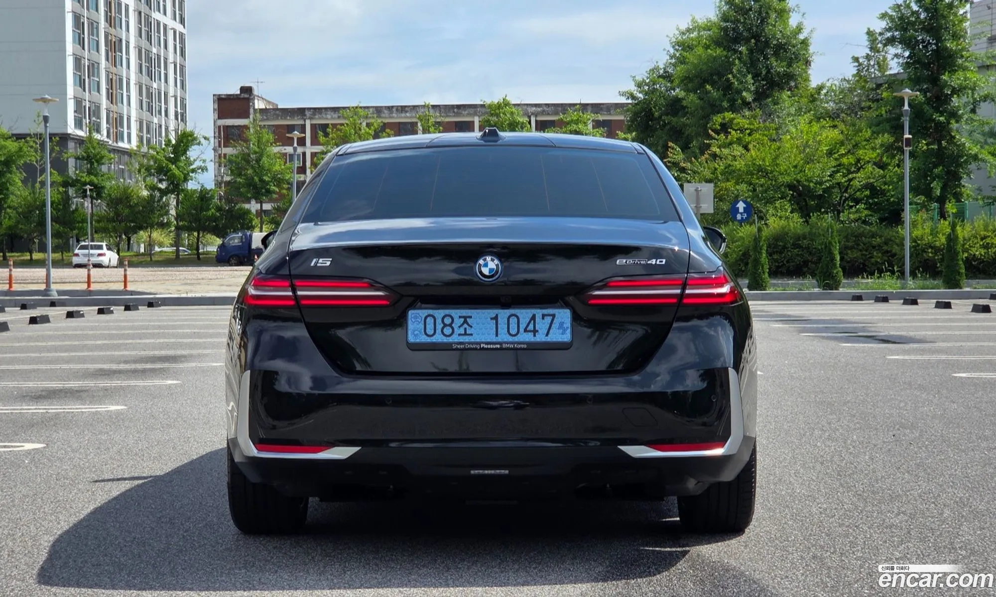 BMW i5 2025 — 17