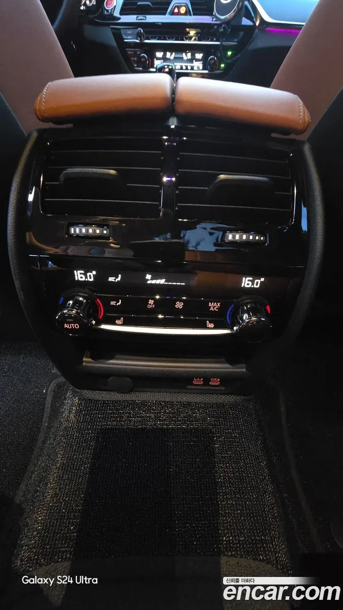 BMW M5 2023 — 9
