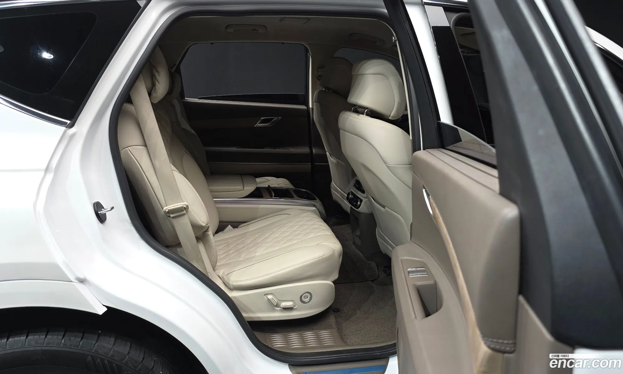 Genesis GV80 2022 — 15