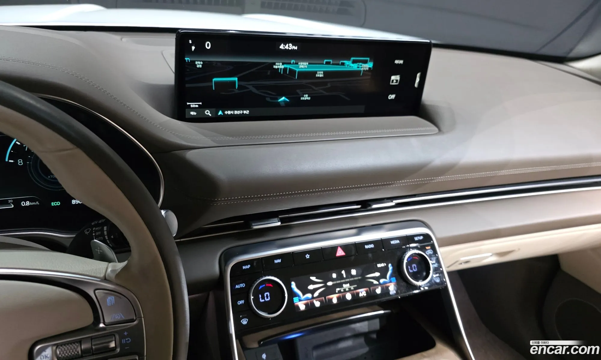 Genesis GV80 2022 — 24