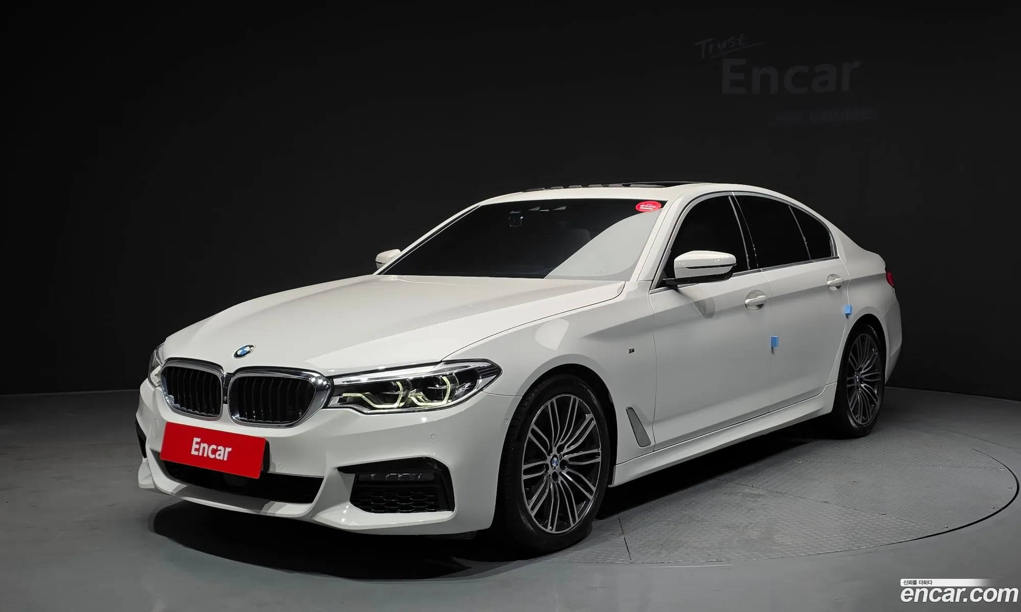 BMW 5 Series 2019 WBAJD3103KWW39401 — 33