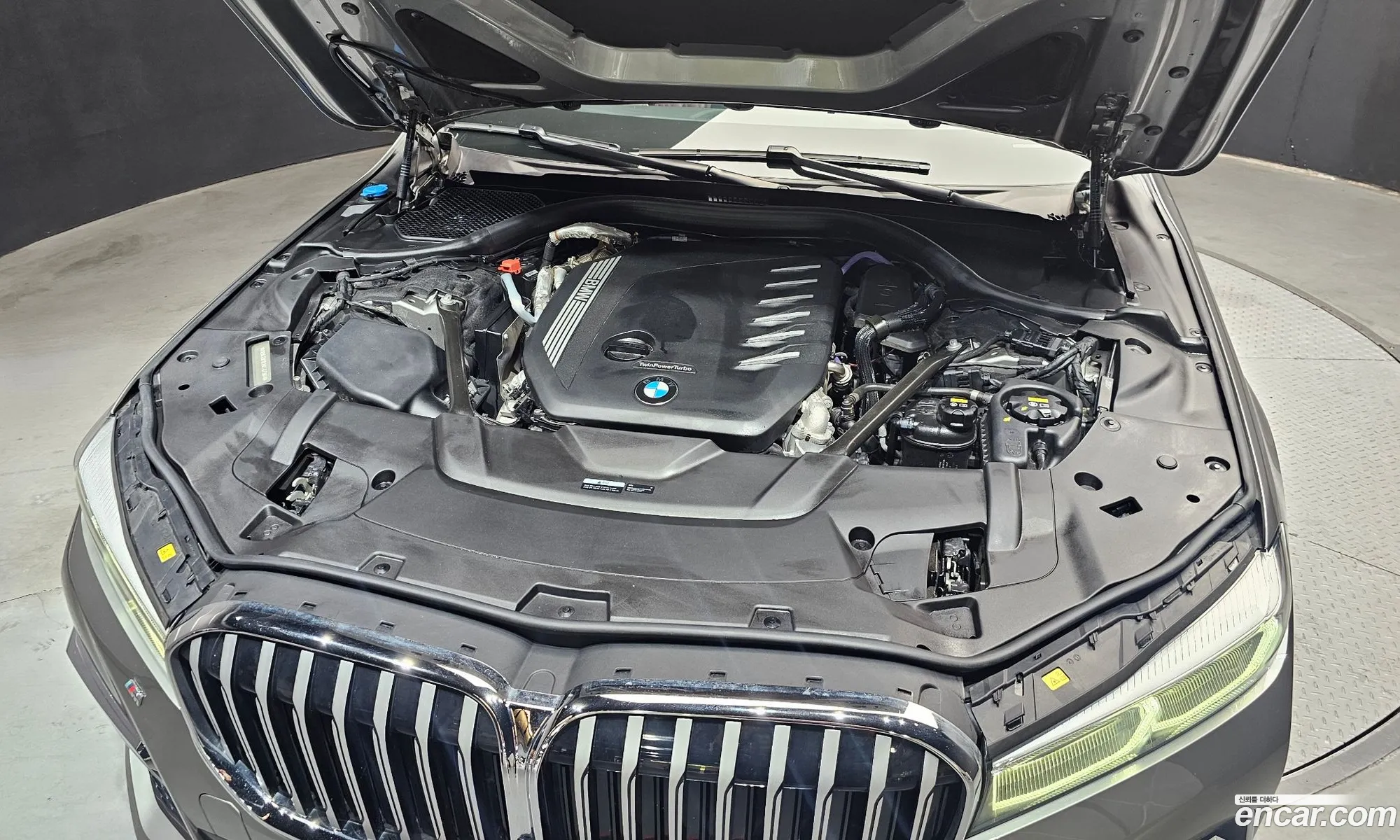 BMW 7 Series 2020 WBA7B8101MCF07984 — 13