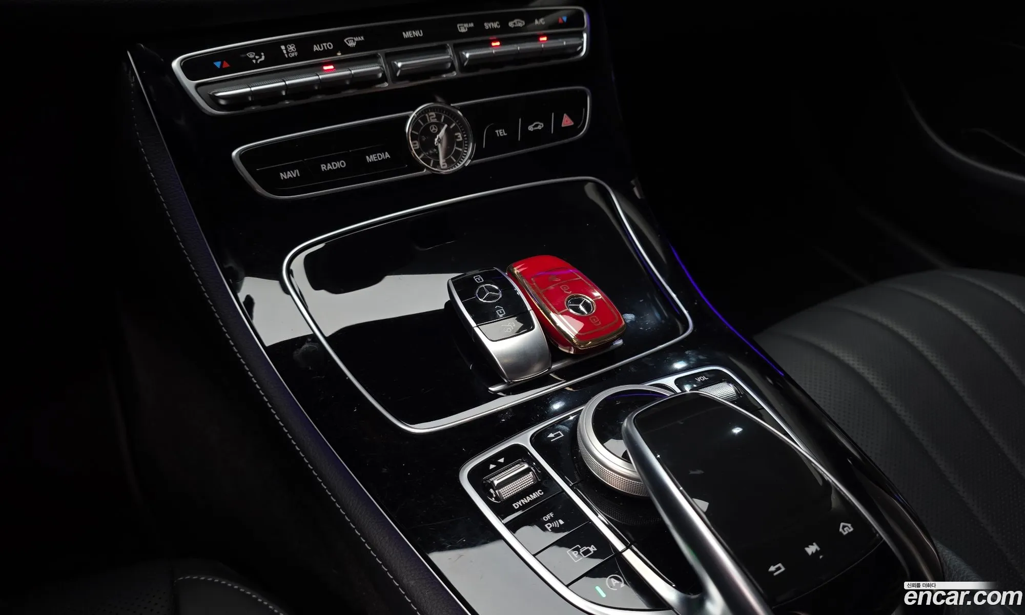 Mercedes-Benz E-Class W213 2019 WDDZF4KB8KA657966 — 15