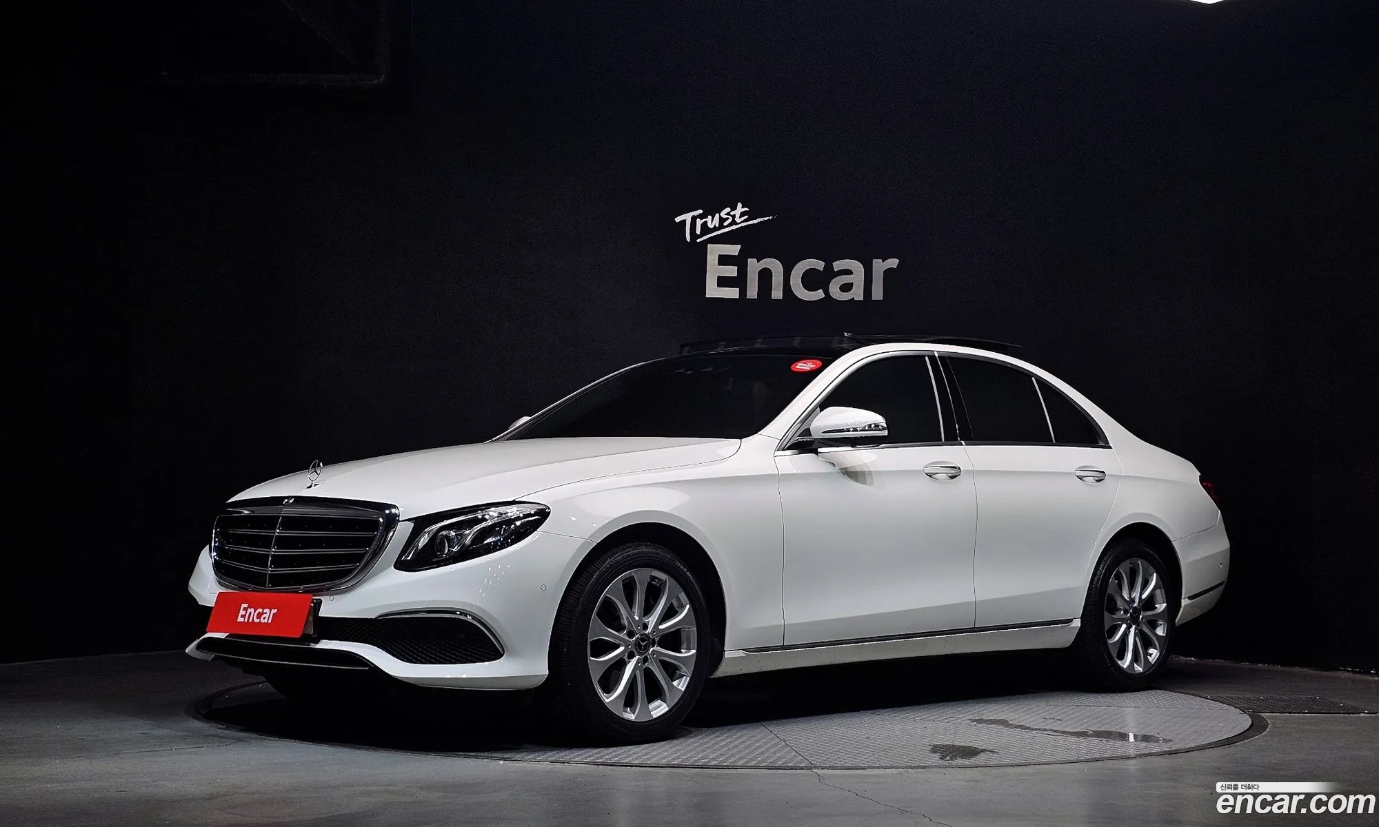 Mercedes-Benz E-Class W213 2019 WDDZF4KB8KA657966 — 5