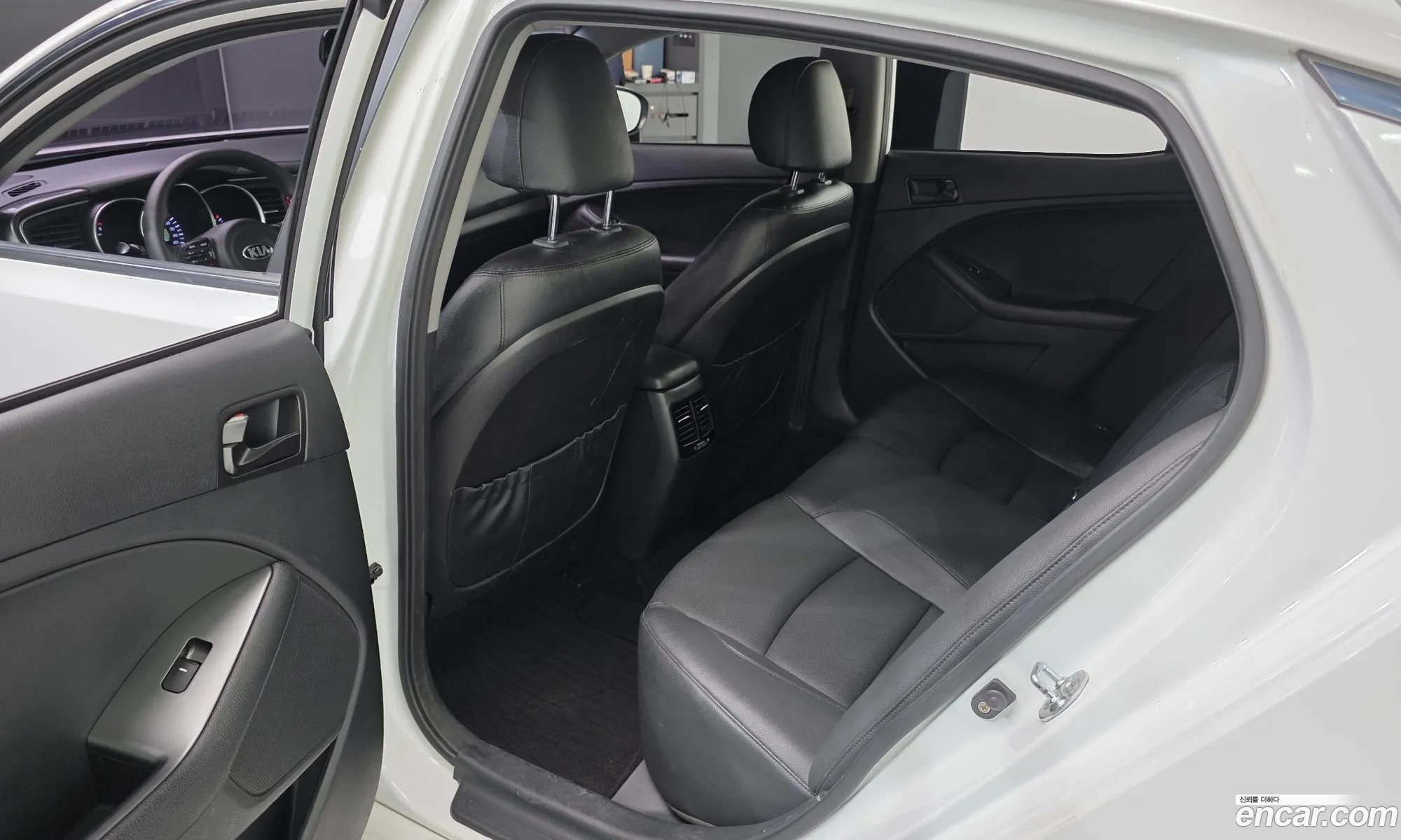 Kia K5 2014 — 16