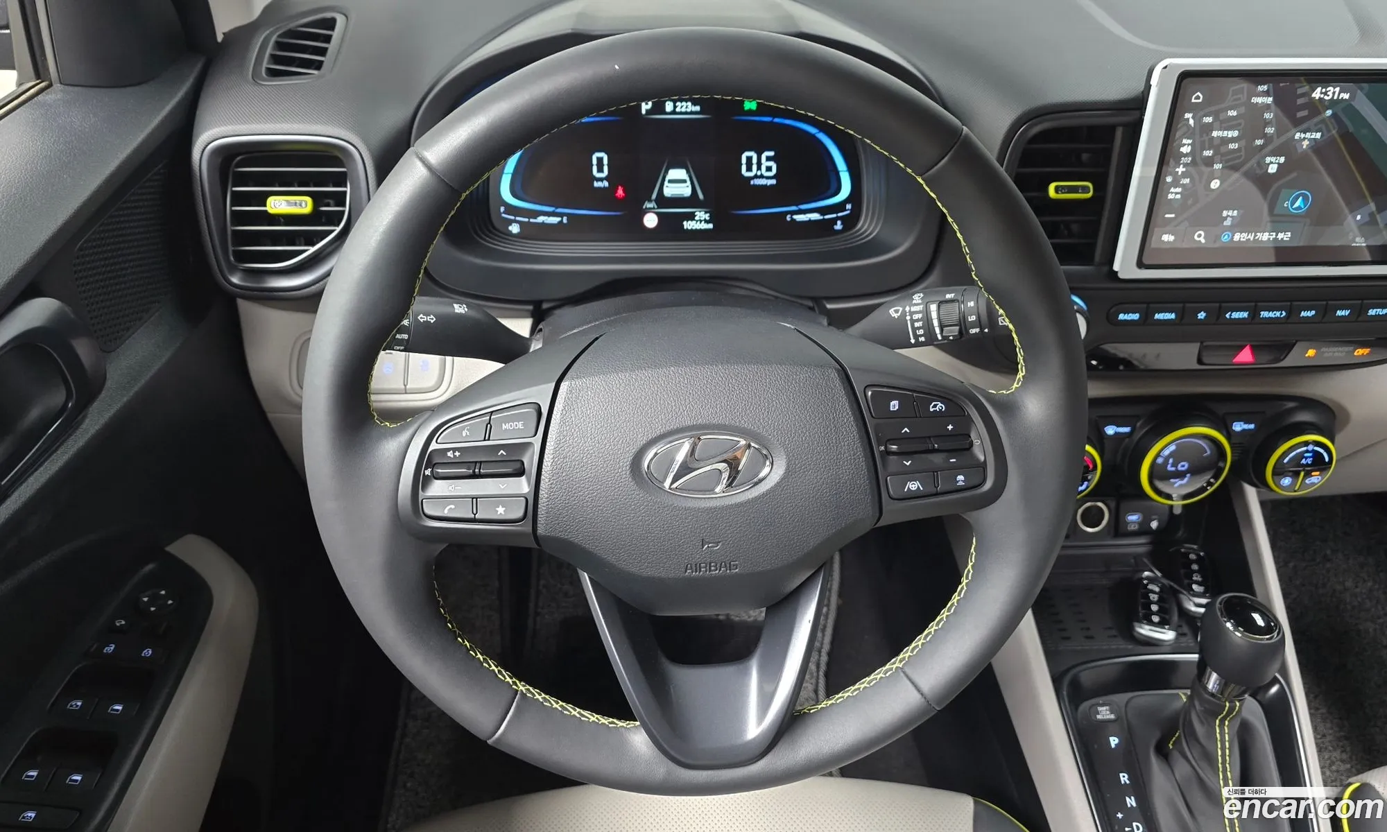 Hyundai Venue 2024 — 19