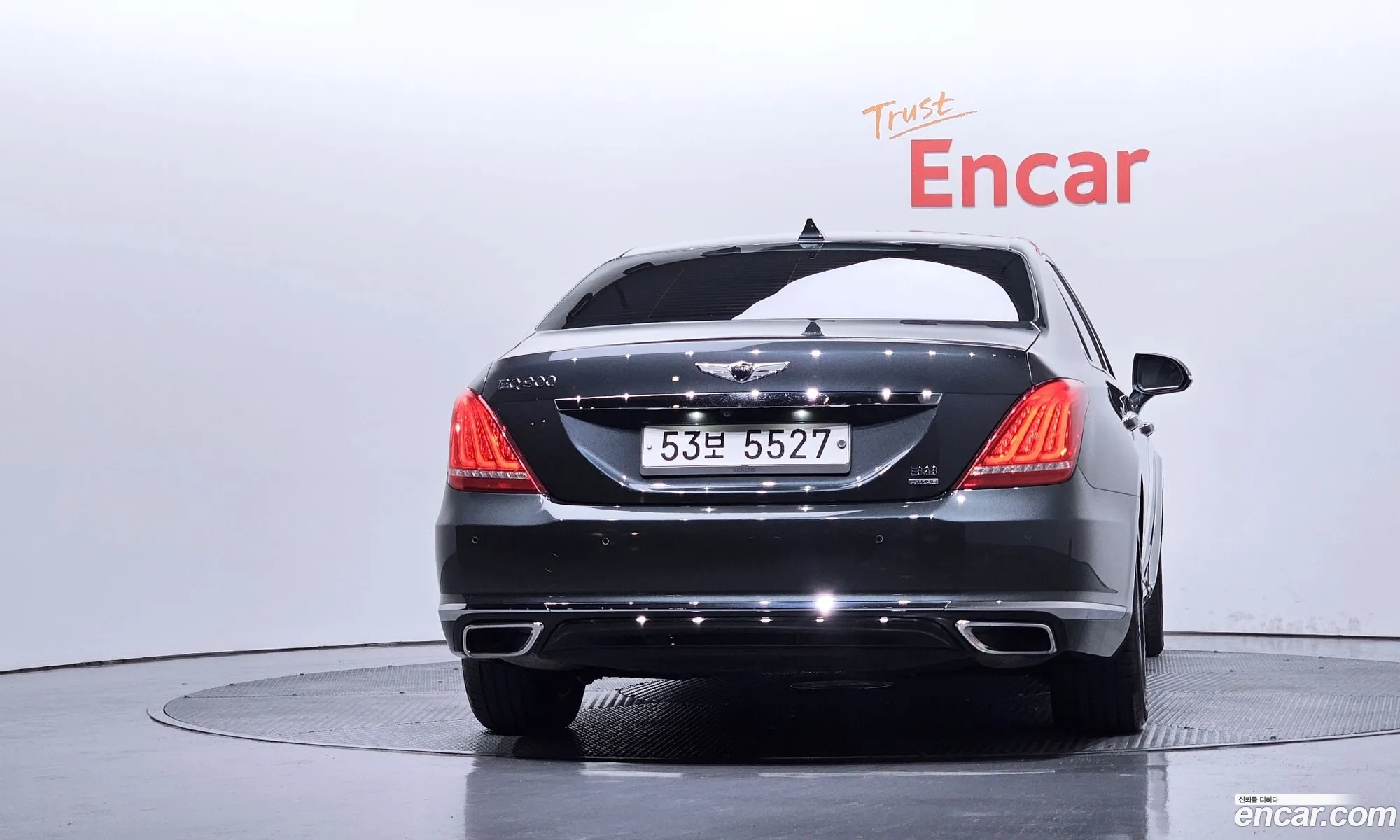Genesis EQ900 2018 — 33