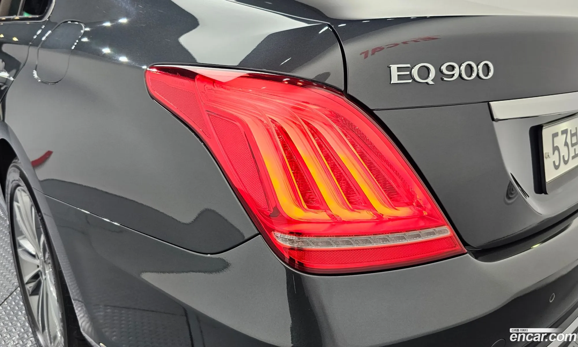 Genesis EQ900 2018 — 5