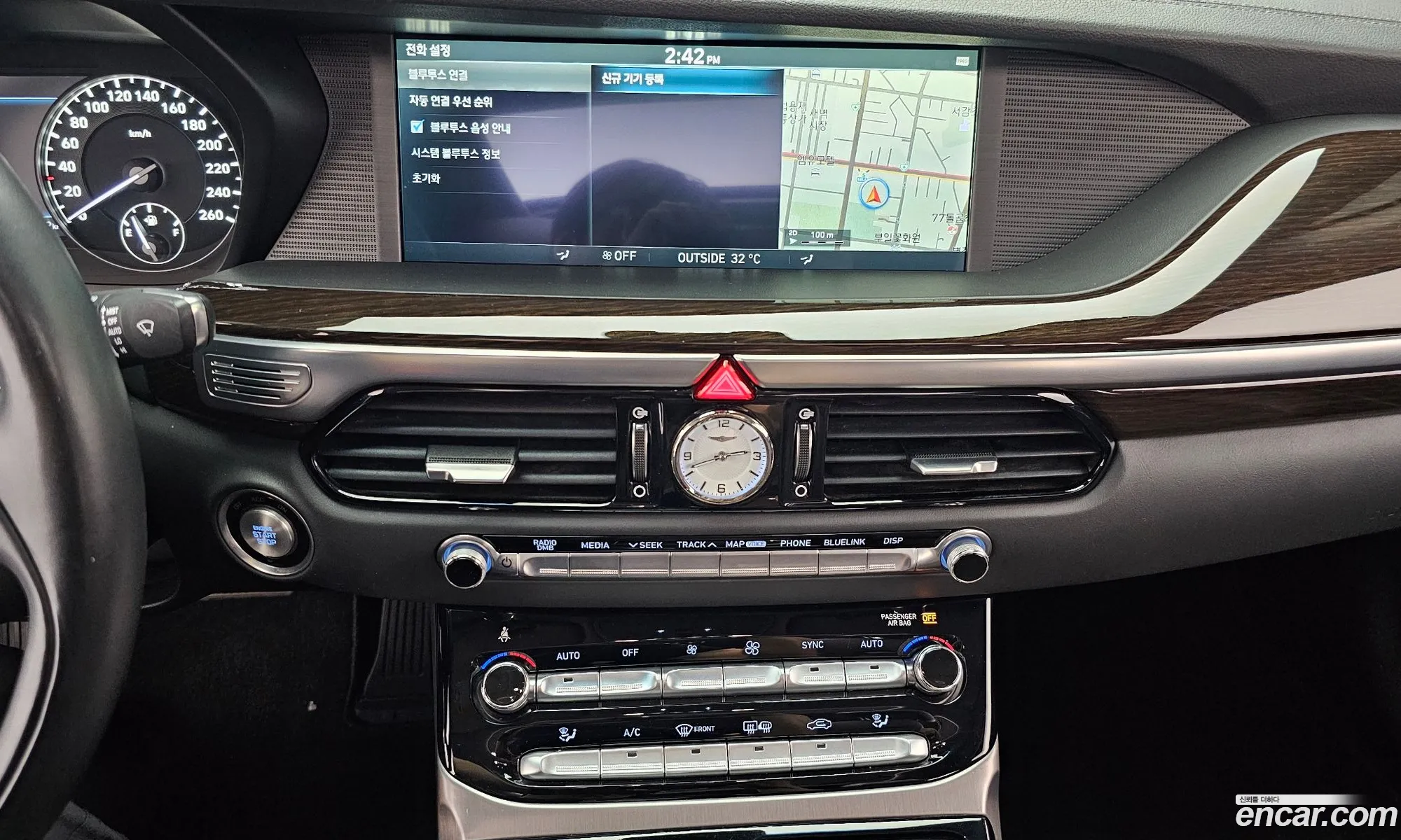 Genesis EQ900 2018 — 24