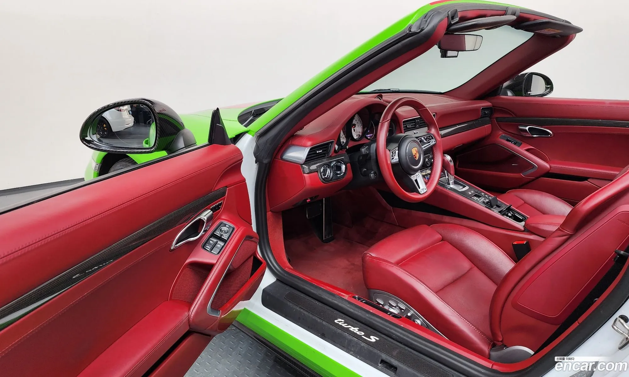 Porsche 911 2017 WP0CD2999HS178097 — 17