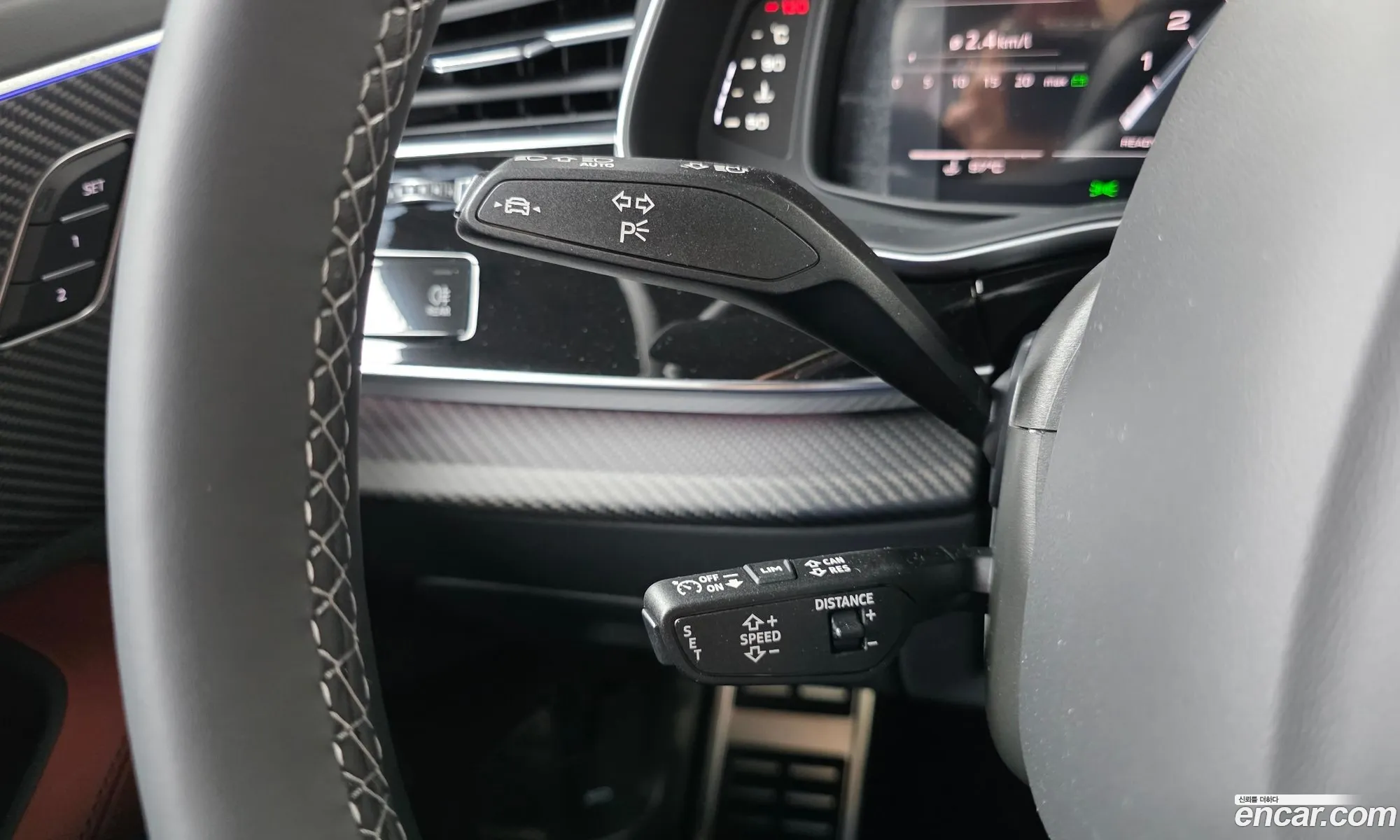 Audi SQ7 2026 — 9