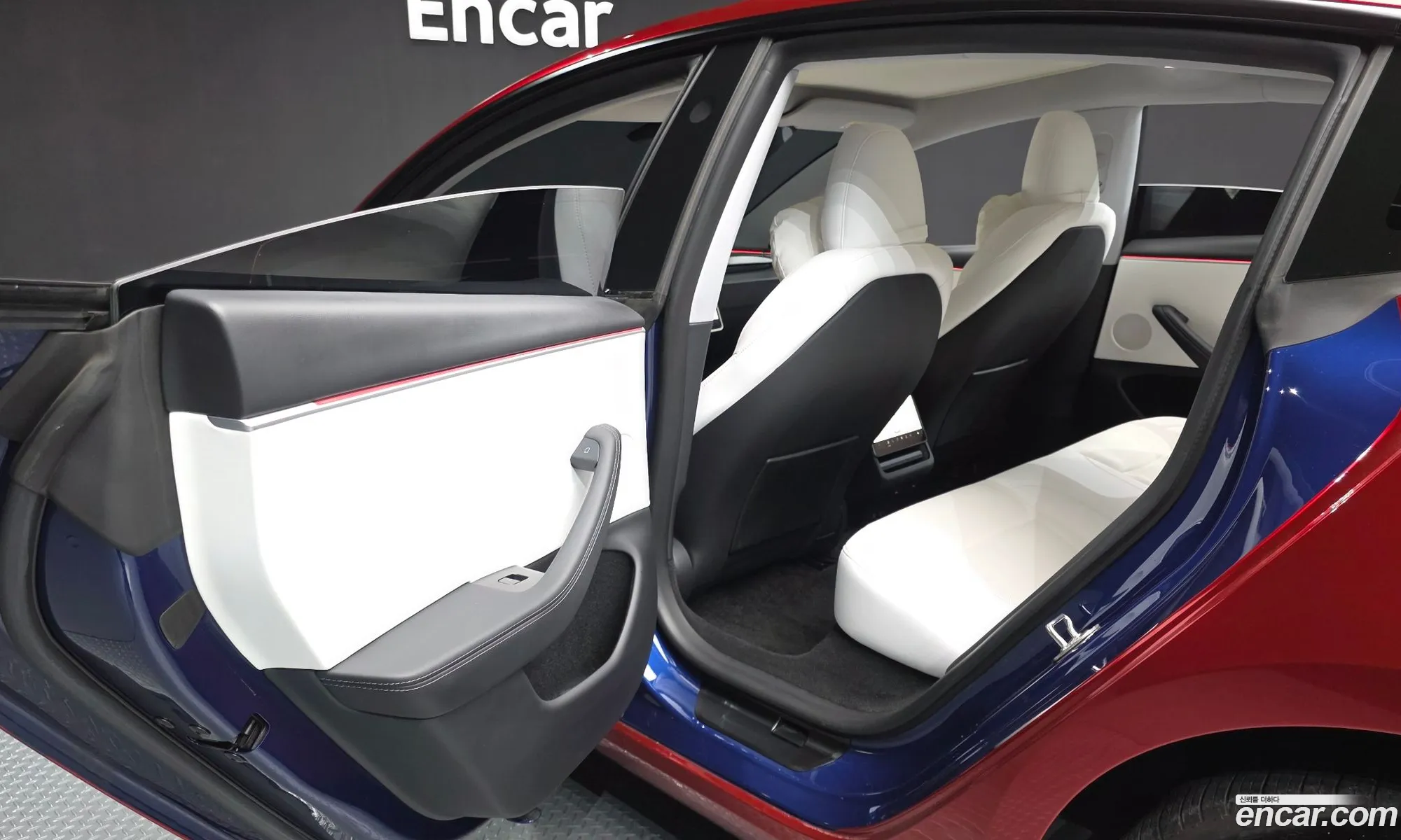 Tesla Model 3 2024 LRW3E7EK9RC192352 — 23