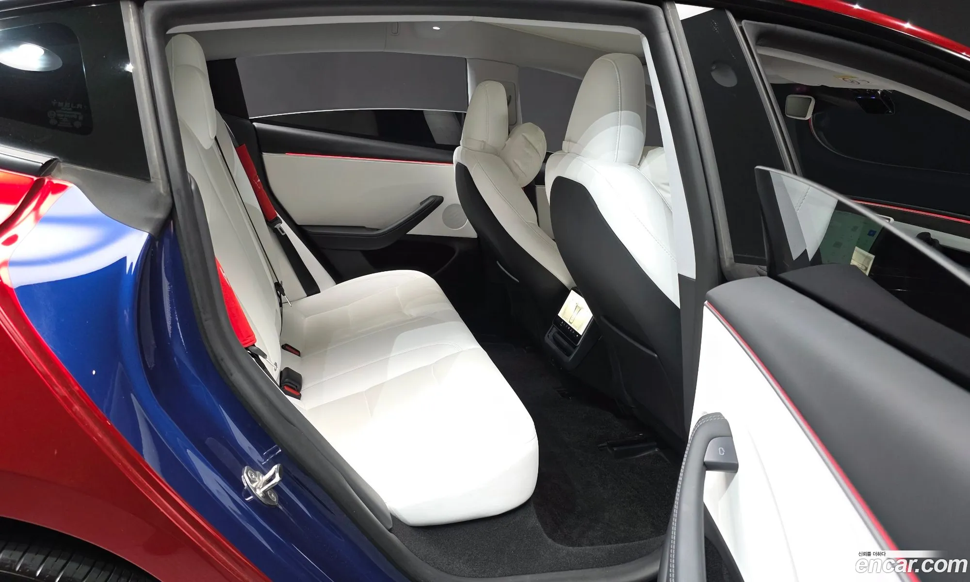 Tesla Model 3 2024 LRW3E7EK9RC192352 — 29