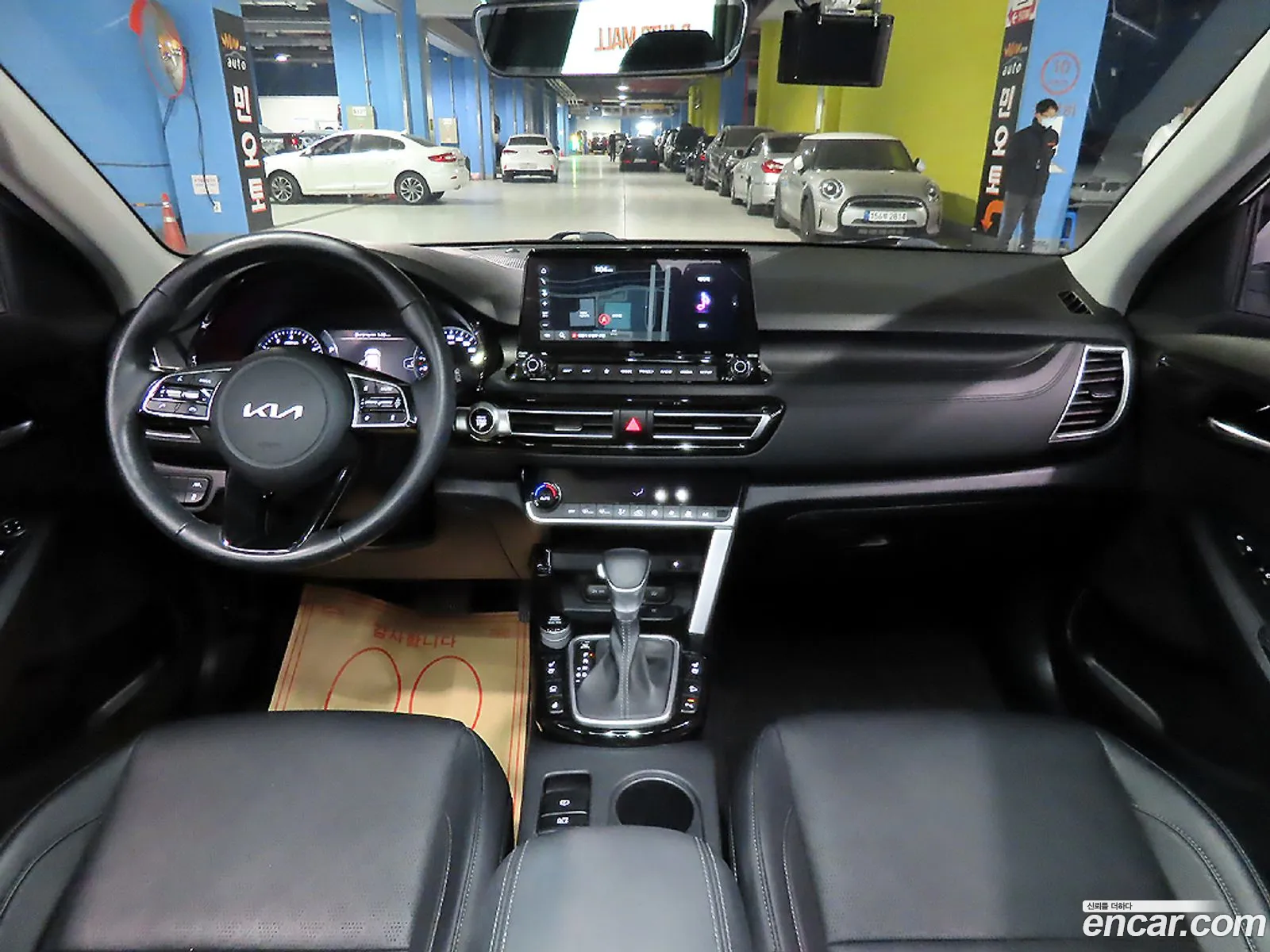 Kia Seltos 2022 — 17