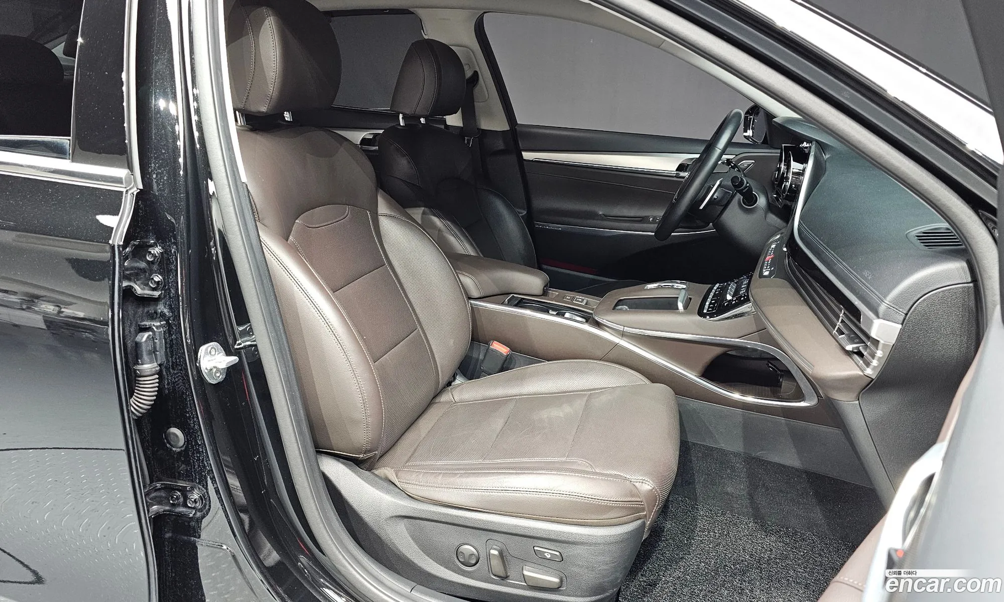 Hyundai Grandeur IG 2020 — 19