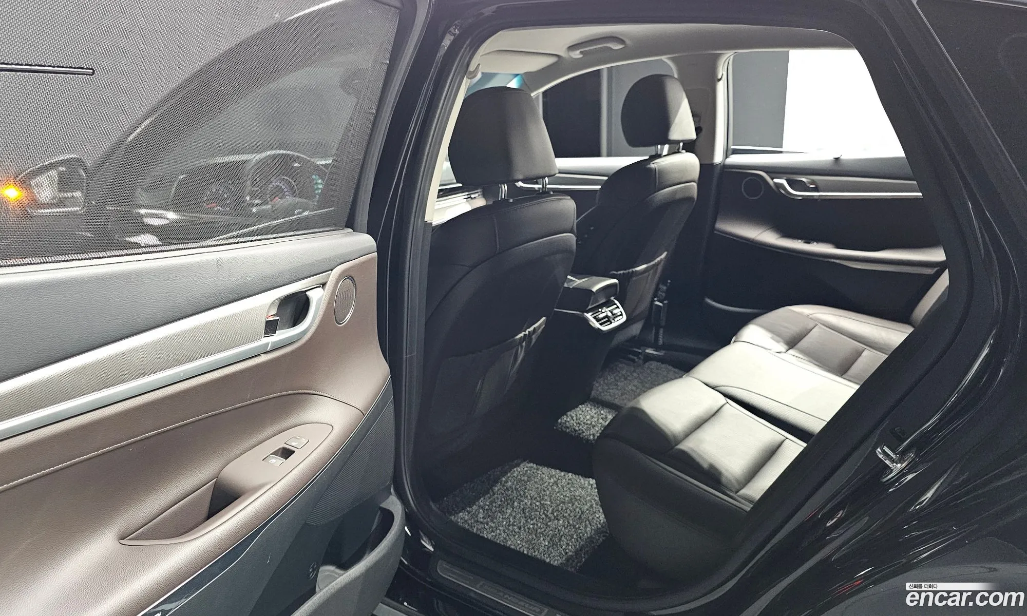 Hyundai Grandeur IG 2020 — 26