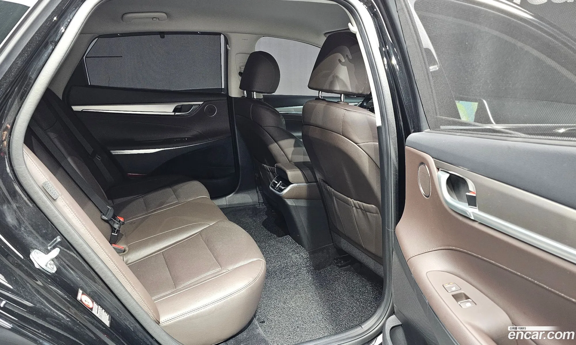 Hyundai Grandeur IG 2020 — 29