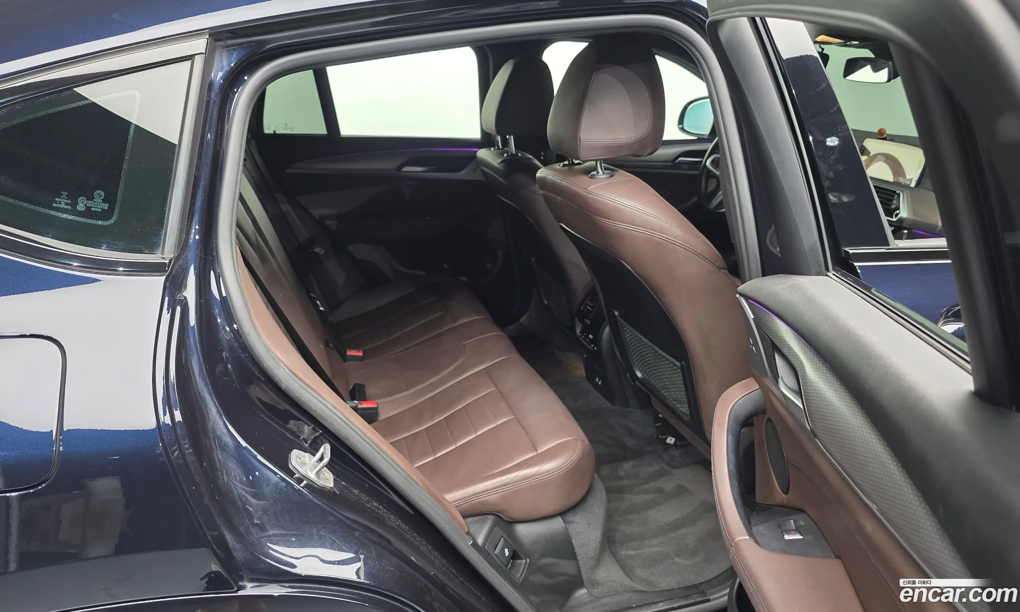 BMW X4 2019 WBAVJ9107L9A45457 — 8