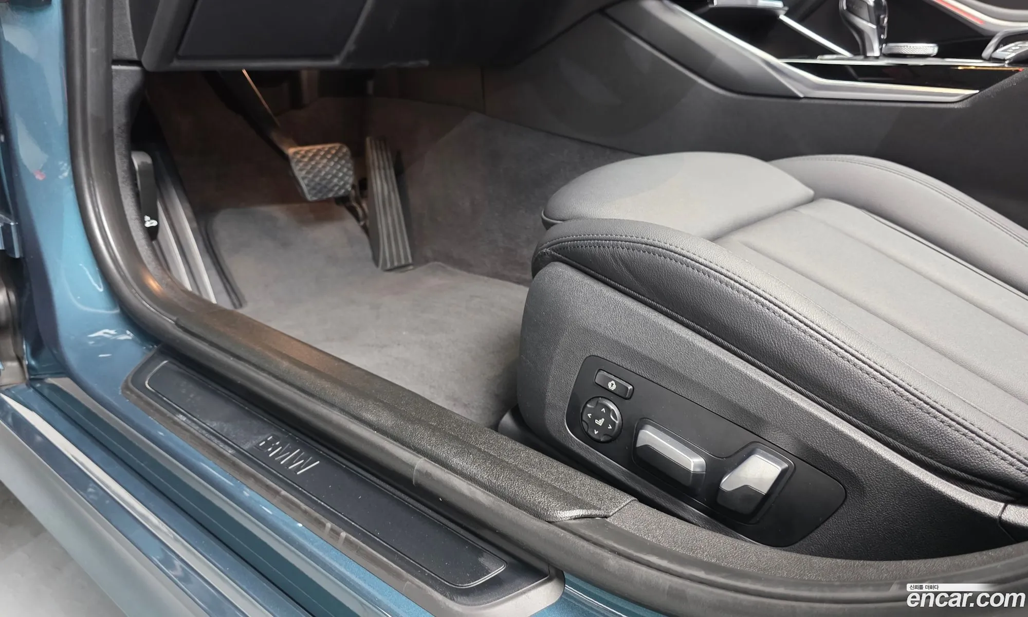 BMW 3 Series 2021 WBA5X5105MFL28138 — 4